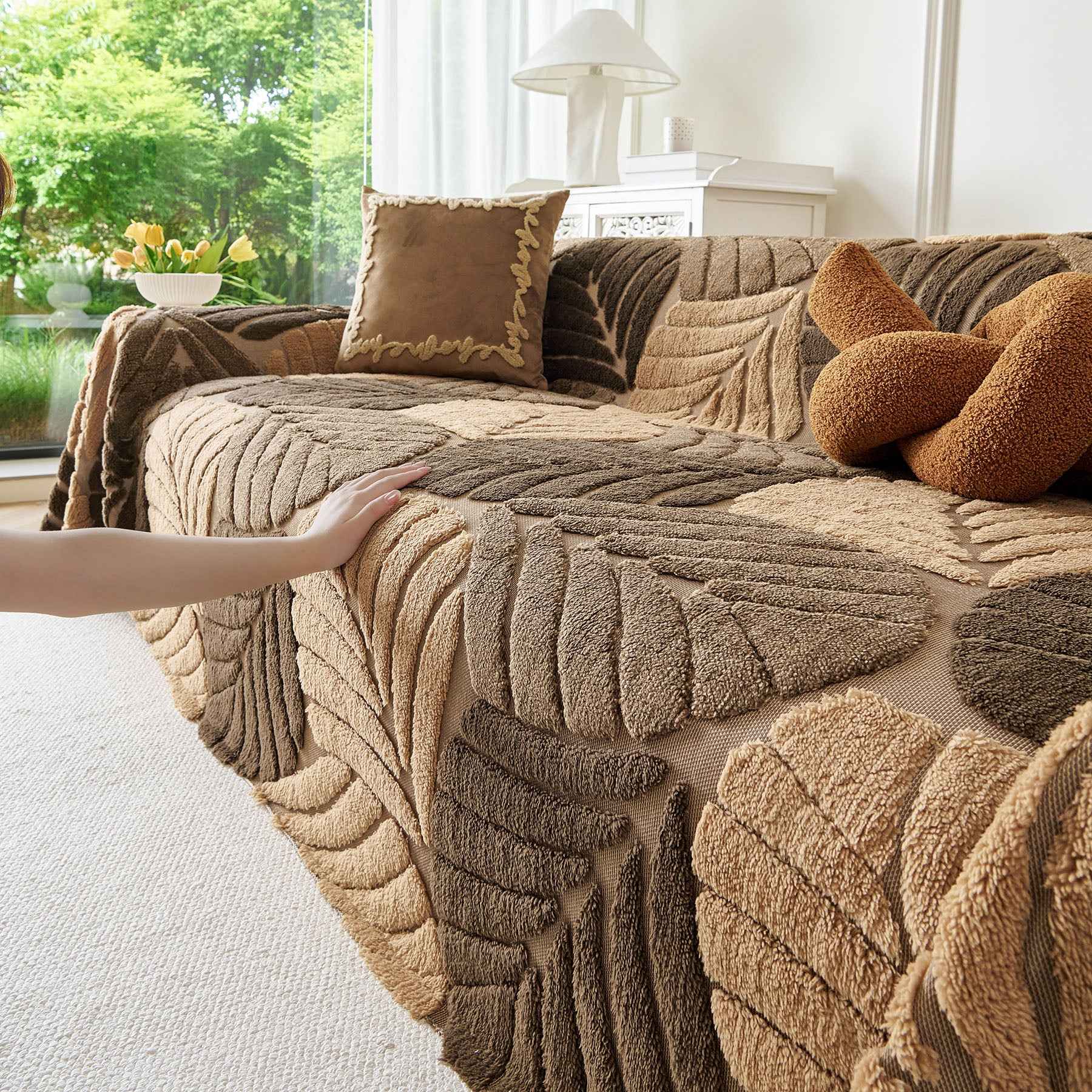 Plush Fleece Leaf Pattern Sofa Throw Cover, Soft Couch Protector Couch Cover Blanket
