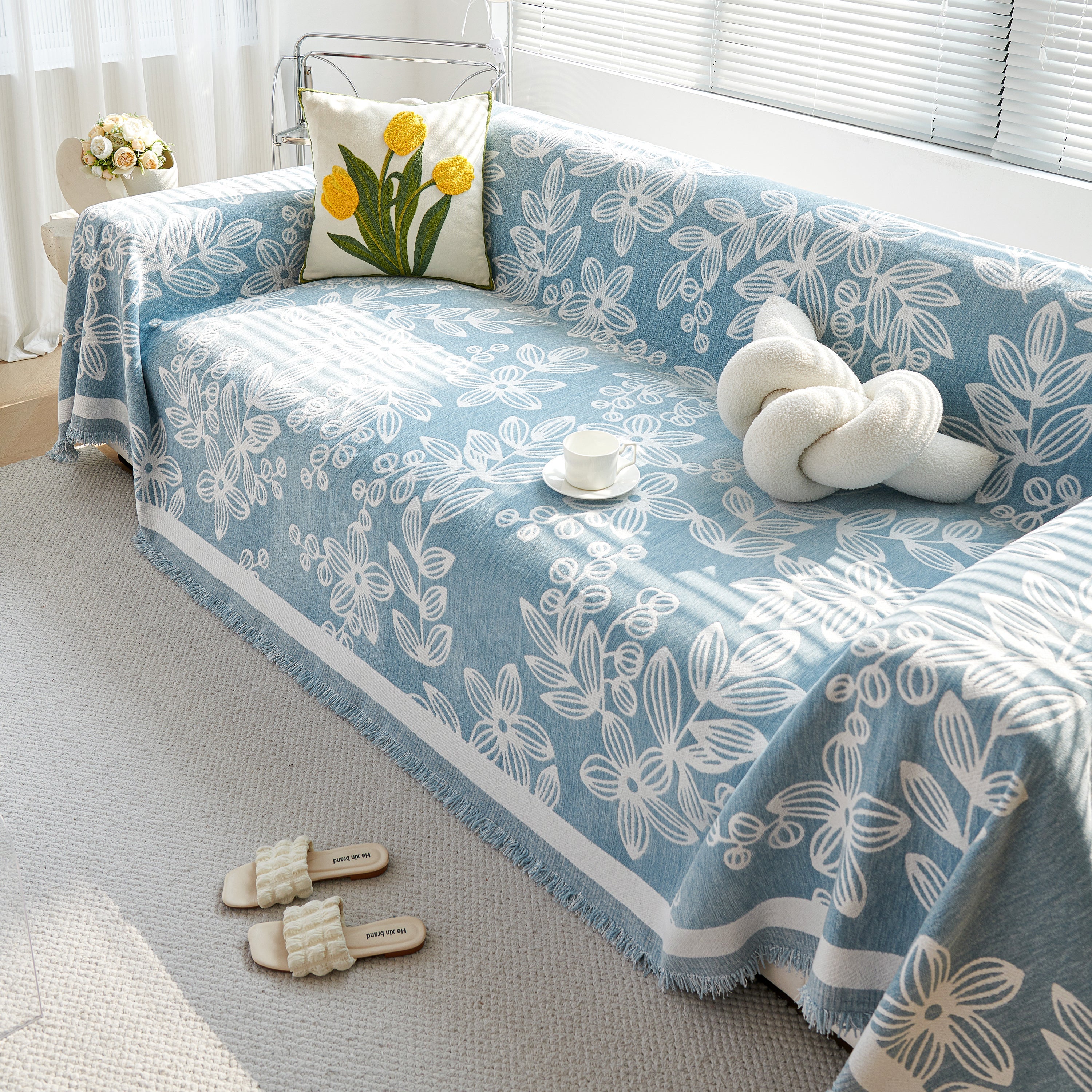 Floral Symphony Couch Throw Cover with Tassel, Chenille Sofa Cover with Leafy Melodies for Sectional