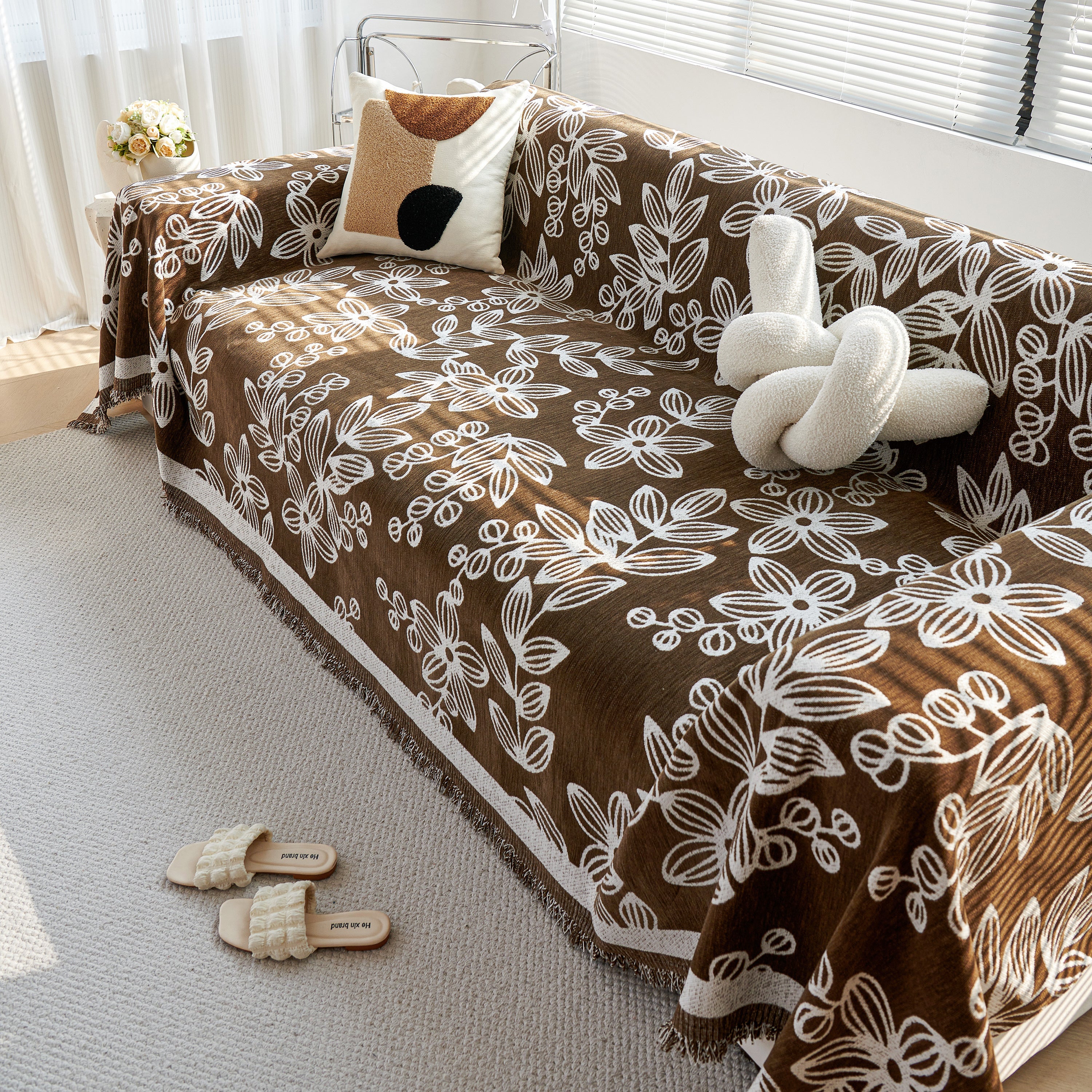 Floral Symphony Couch Throw Cover with Tassel, Chenille Sofa Cover with Leafy Melodies for Sectional