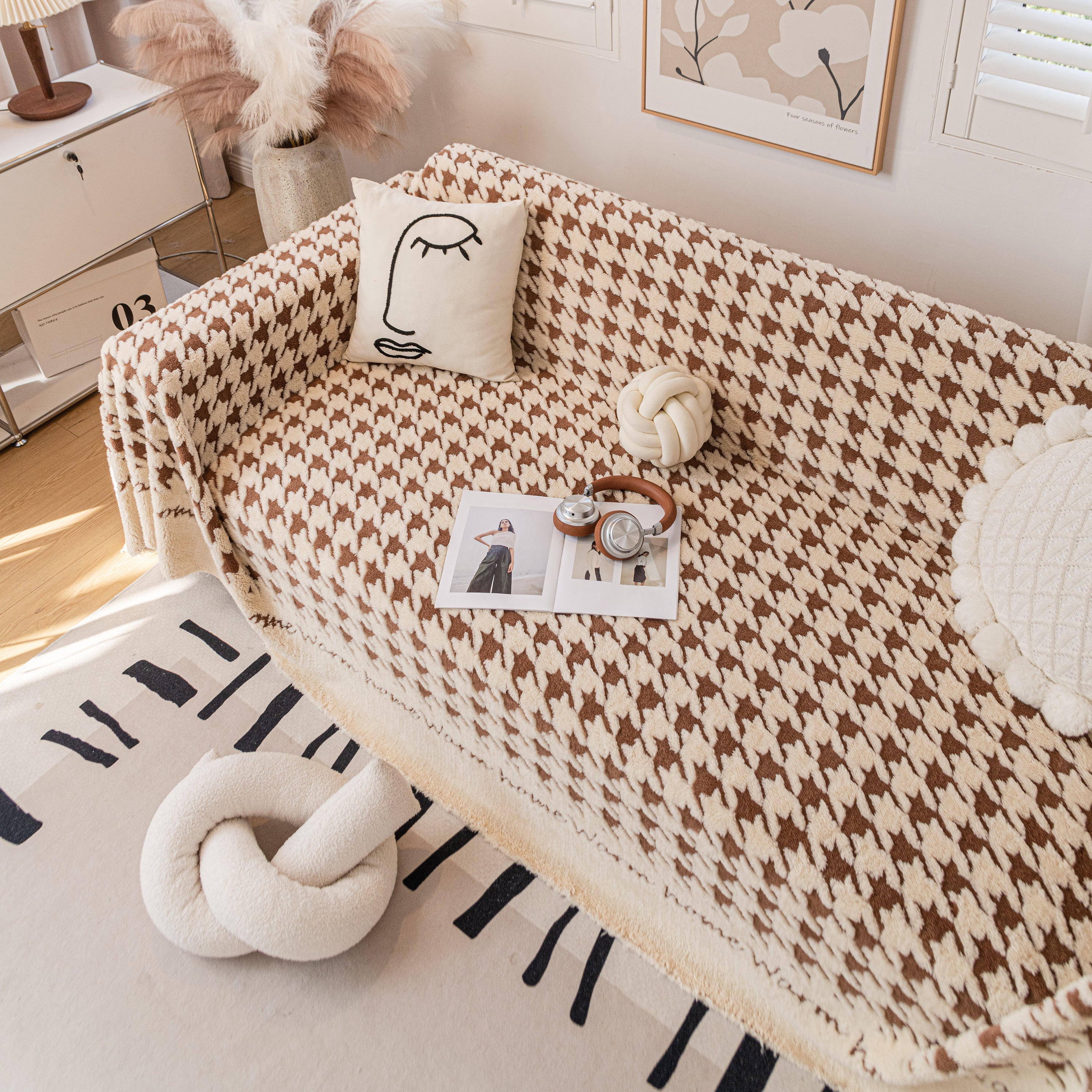 Jacquard Plush Houndstooth Sofa Throw Cover, Cover Throws for Sofas, Stylish Living Room Throws