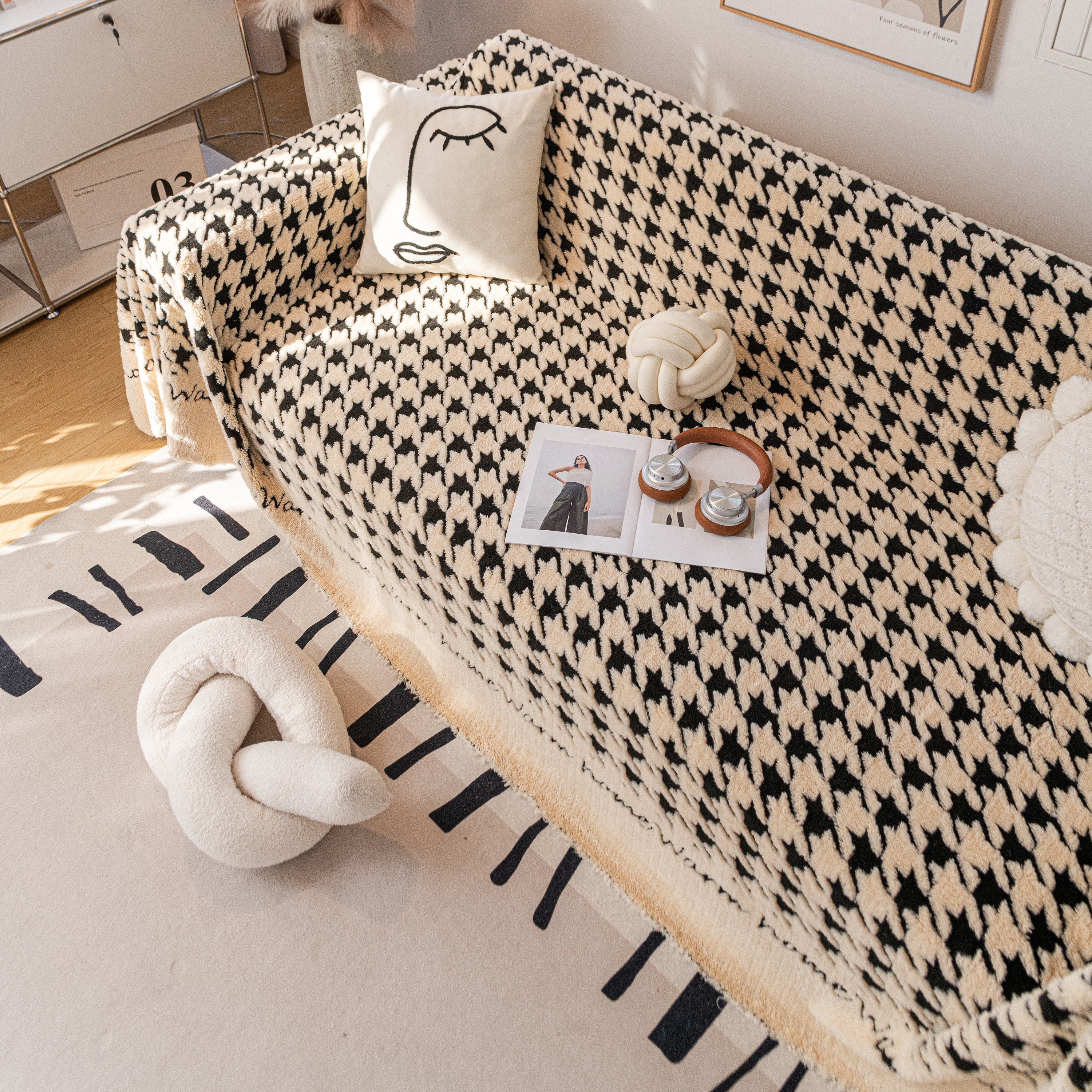 Jacquard Plush Houndstooth Sofa Throw Cover, Cover Throws for Sofas, Stylish Living Room Throws