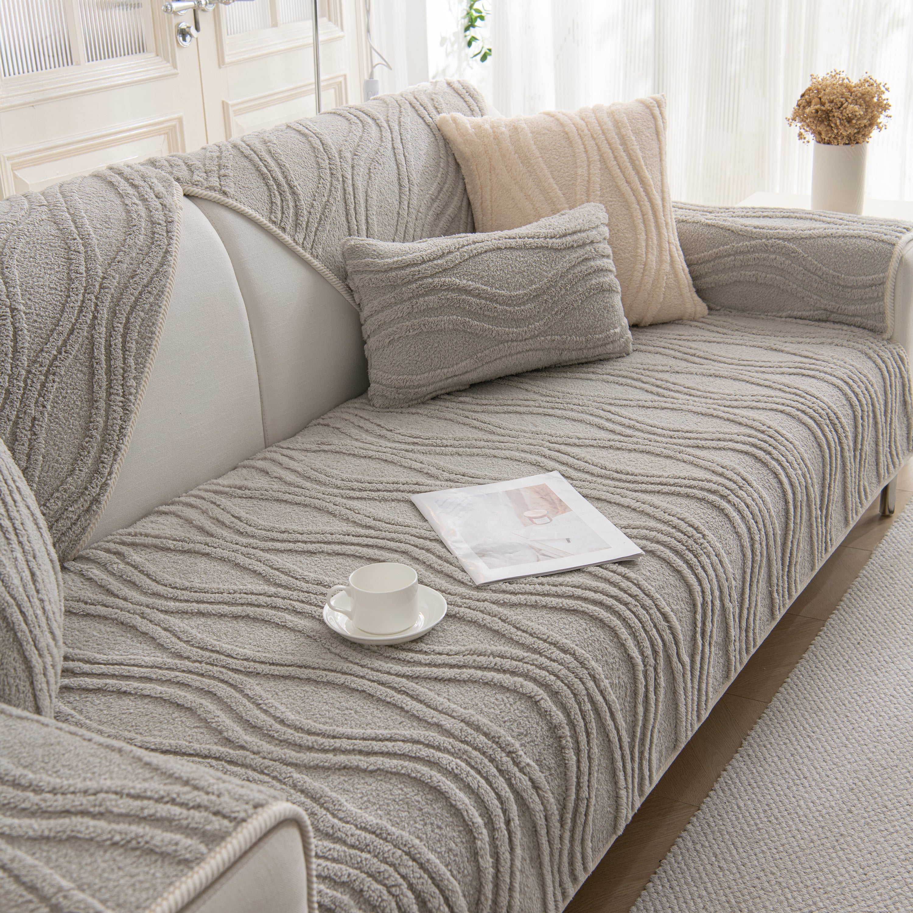 Winter Thickened Non-slip Blanket, Three-Dimensional Embossed Cotton Velvet Sofa Cover