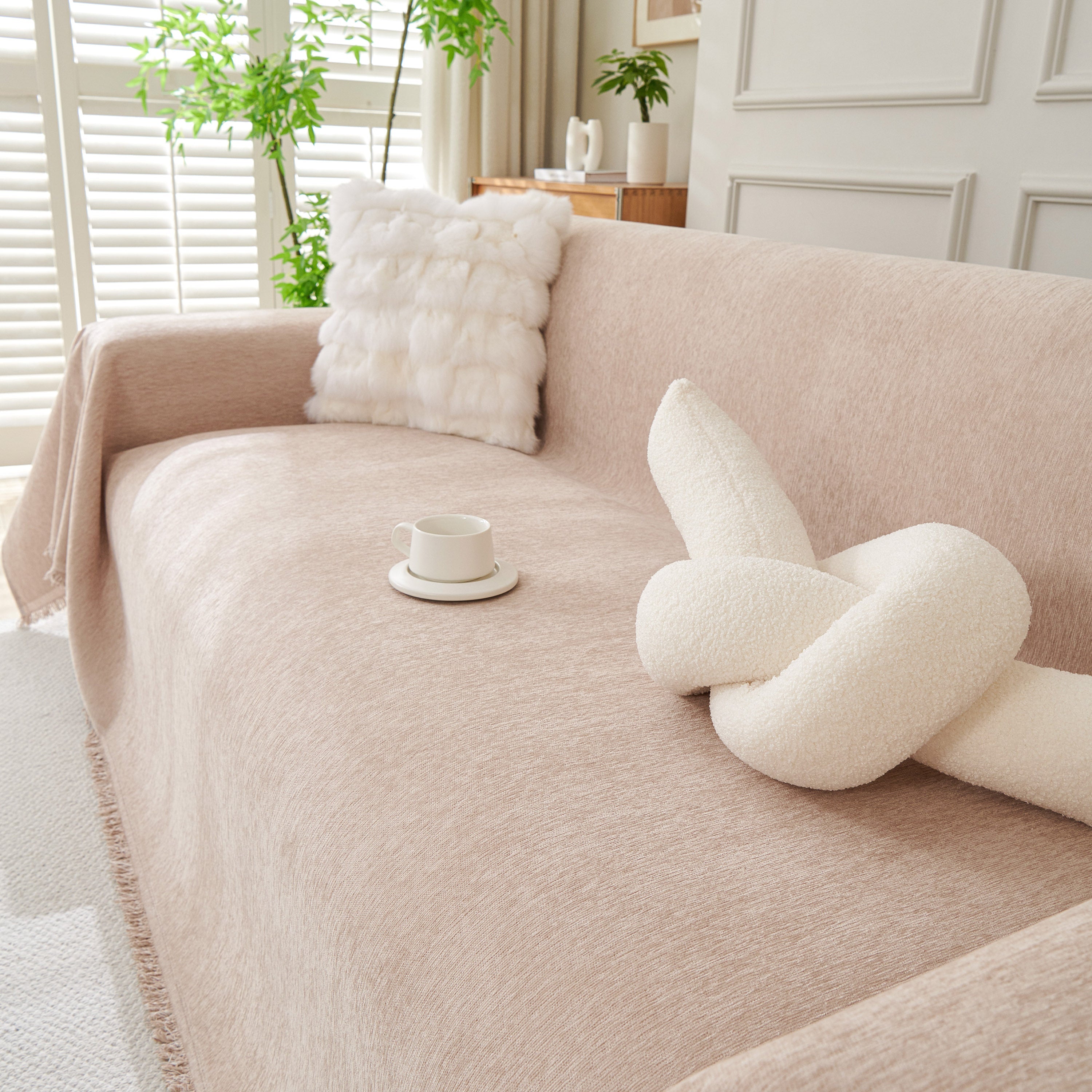 Solid Color Chenille Sofa Throw Blanket, Modern Decor Soft Couch Cover with Fringes