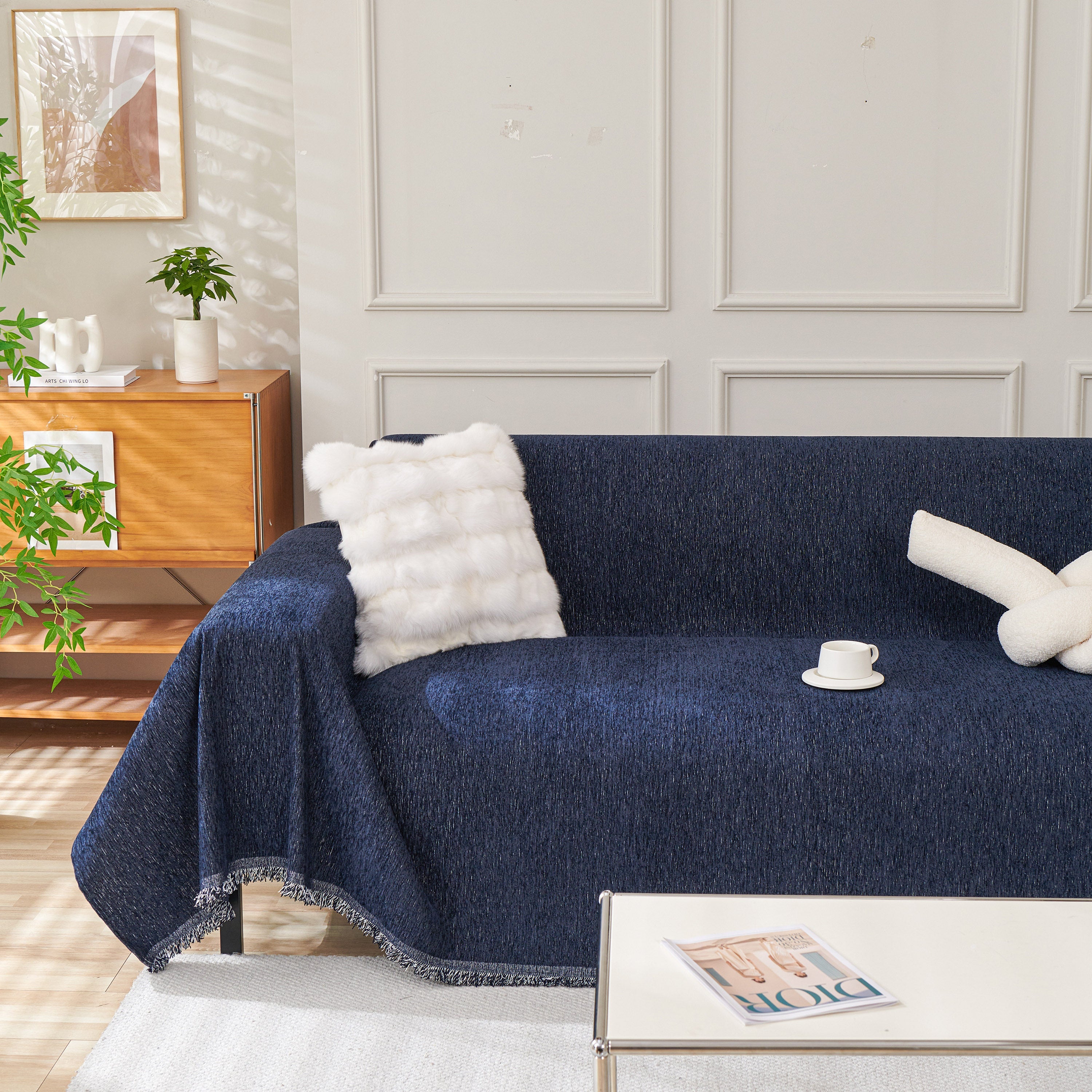 Solid Color Chenille Sofa Throw Blanket, Modern Decor Soft Couch Cover with Fringes