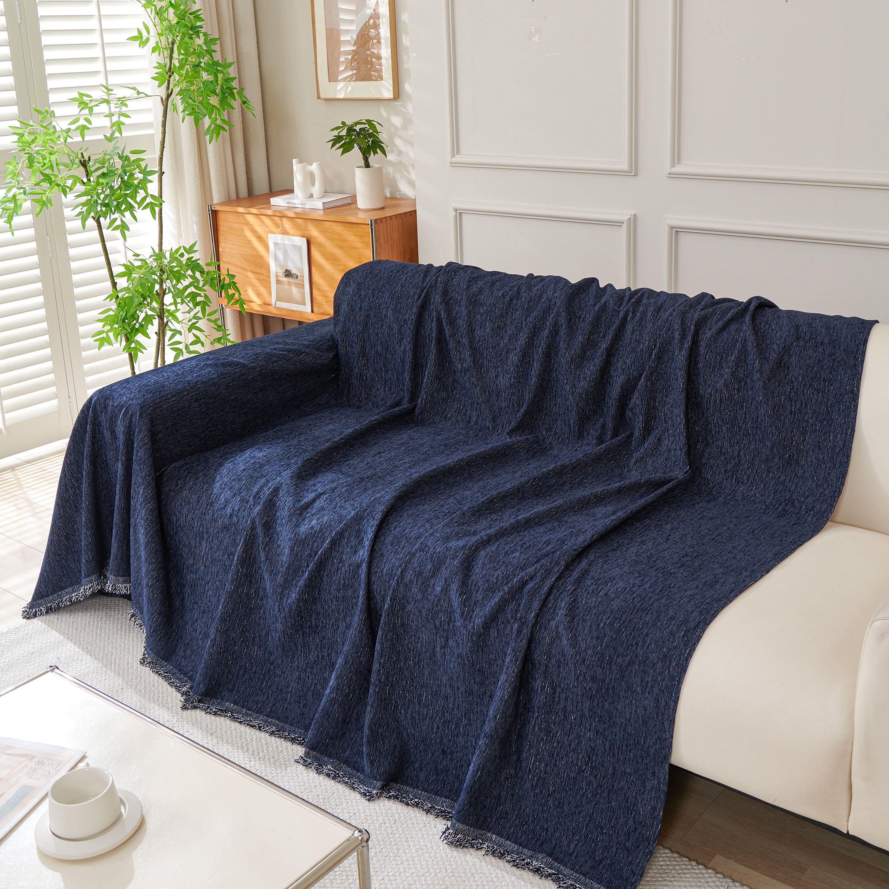 Solid Color Chenille Sofa Throw Blanket, Modern Decor Soft Couch Cover with Fringes