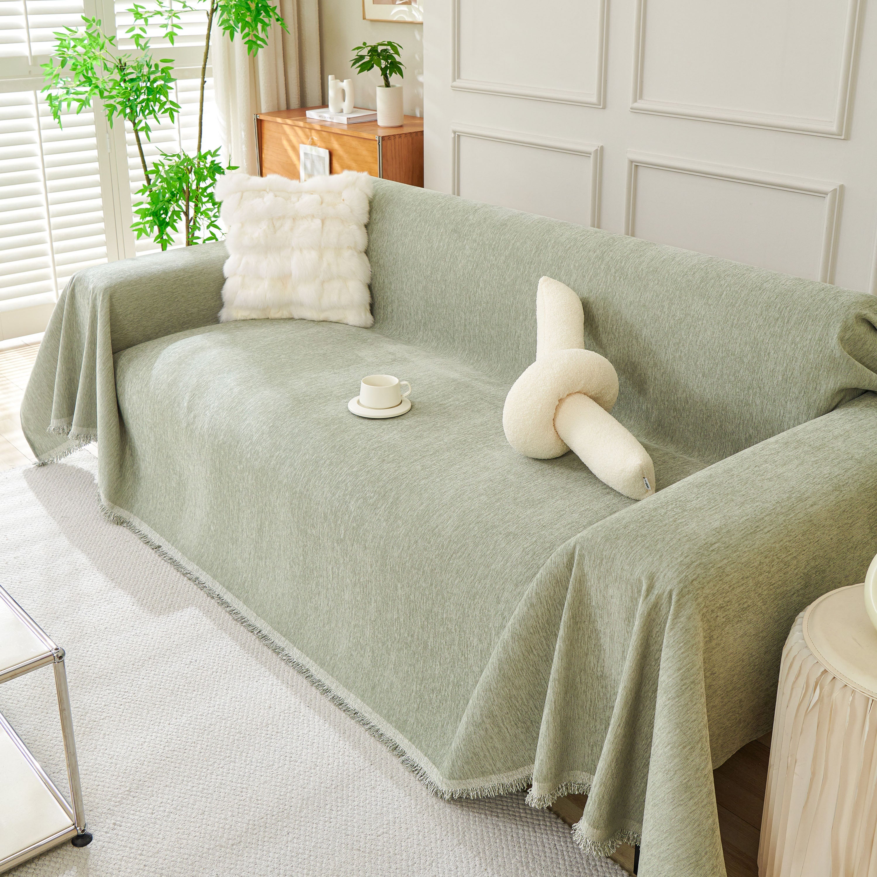 Solid Color Chenille Sofa Throw Blanket, Modern Decor Soft Couch Cover with Fringes