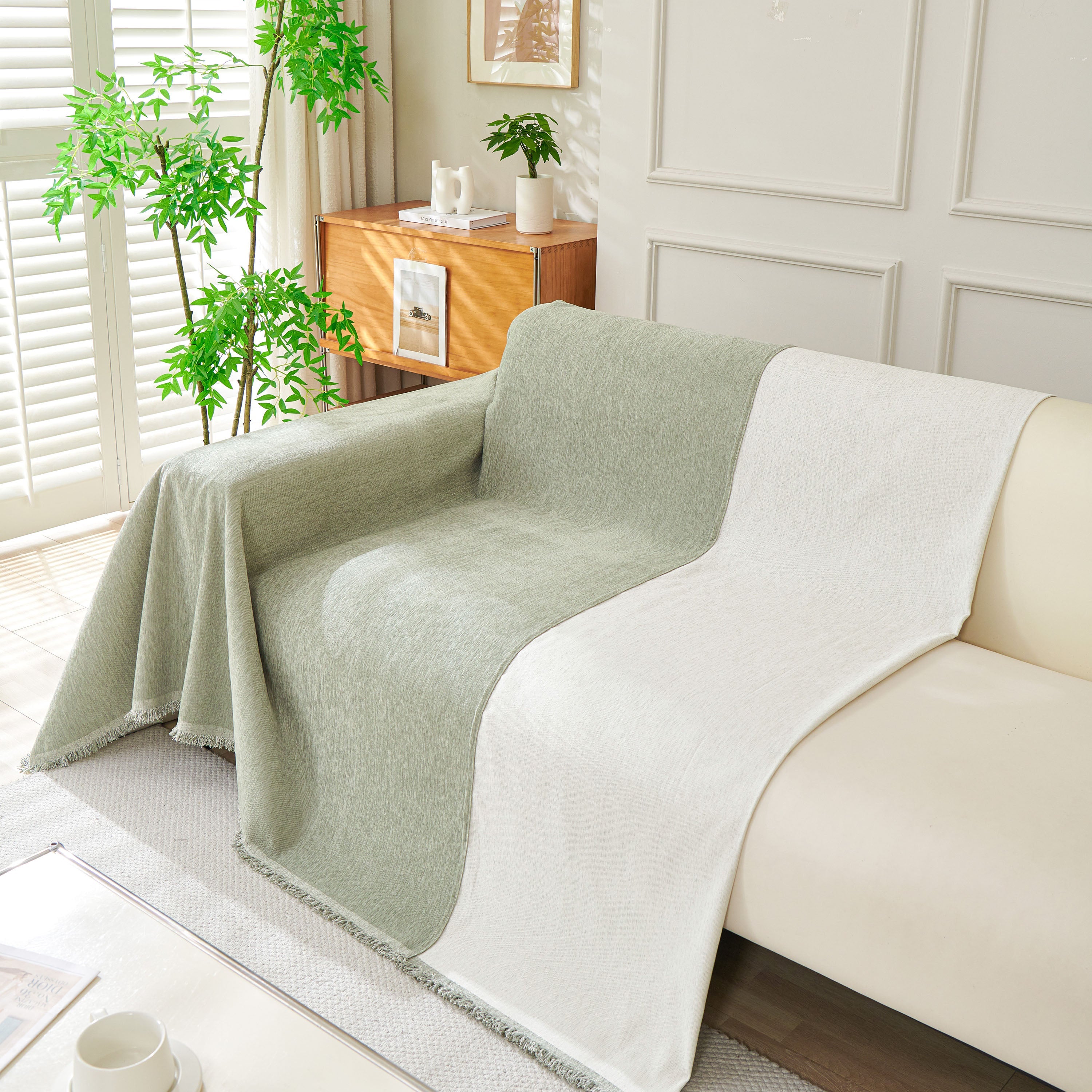 Solid Color Chenille Sofa Throw Blanket, Modern Decor Soft Couch Cover with Fringes