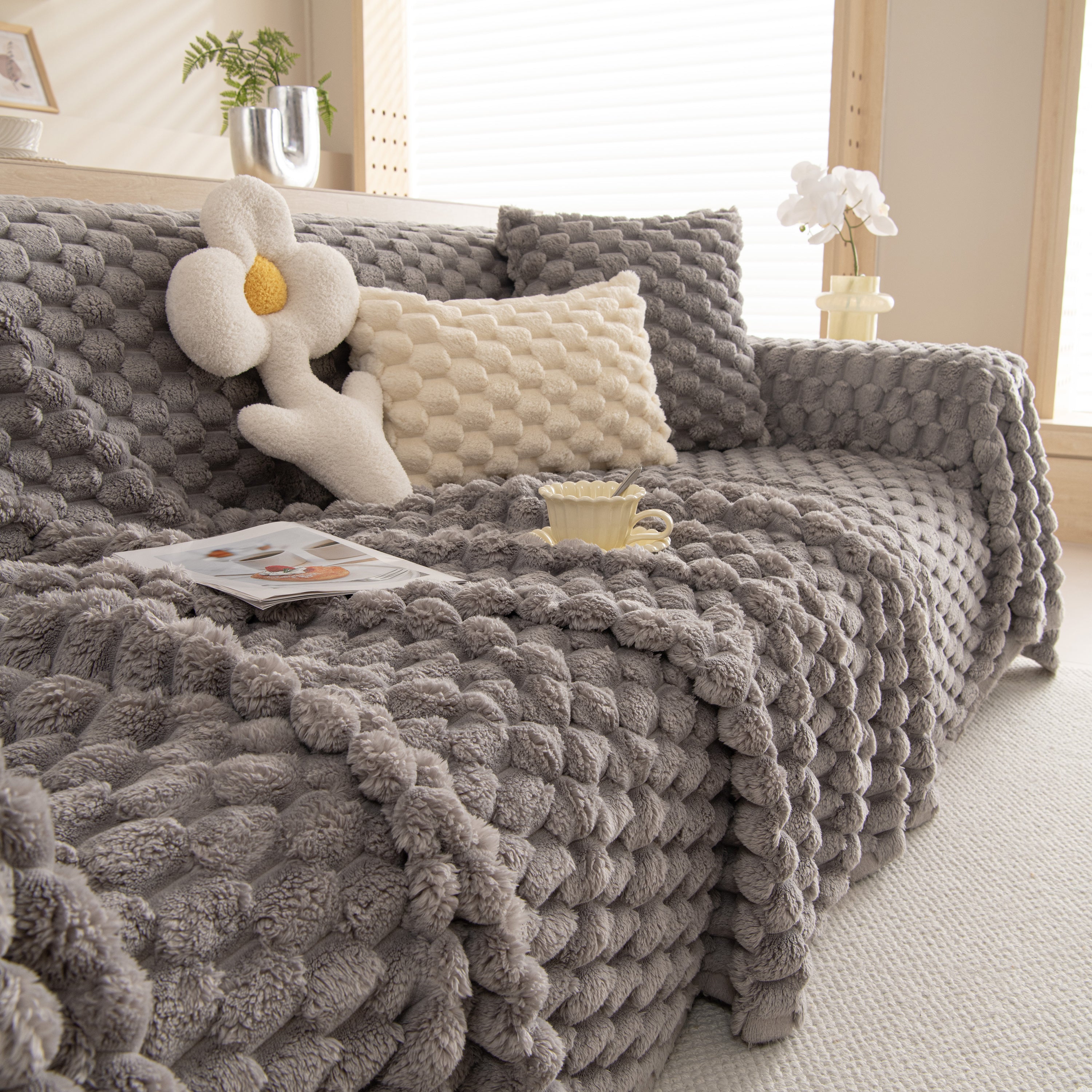 Thick Plush Faux Fur Couch Cover Blanket Warm Fuzzy Blanket Couch Protector for Winter