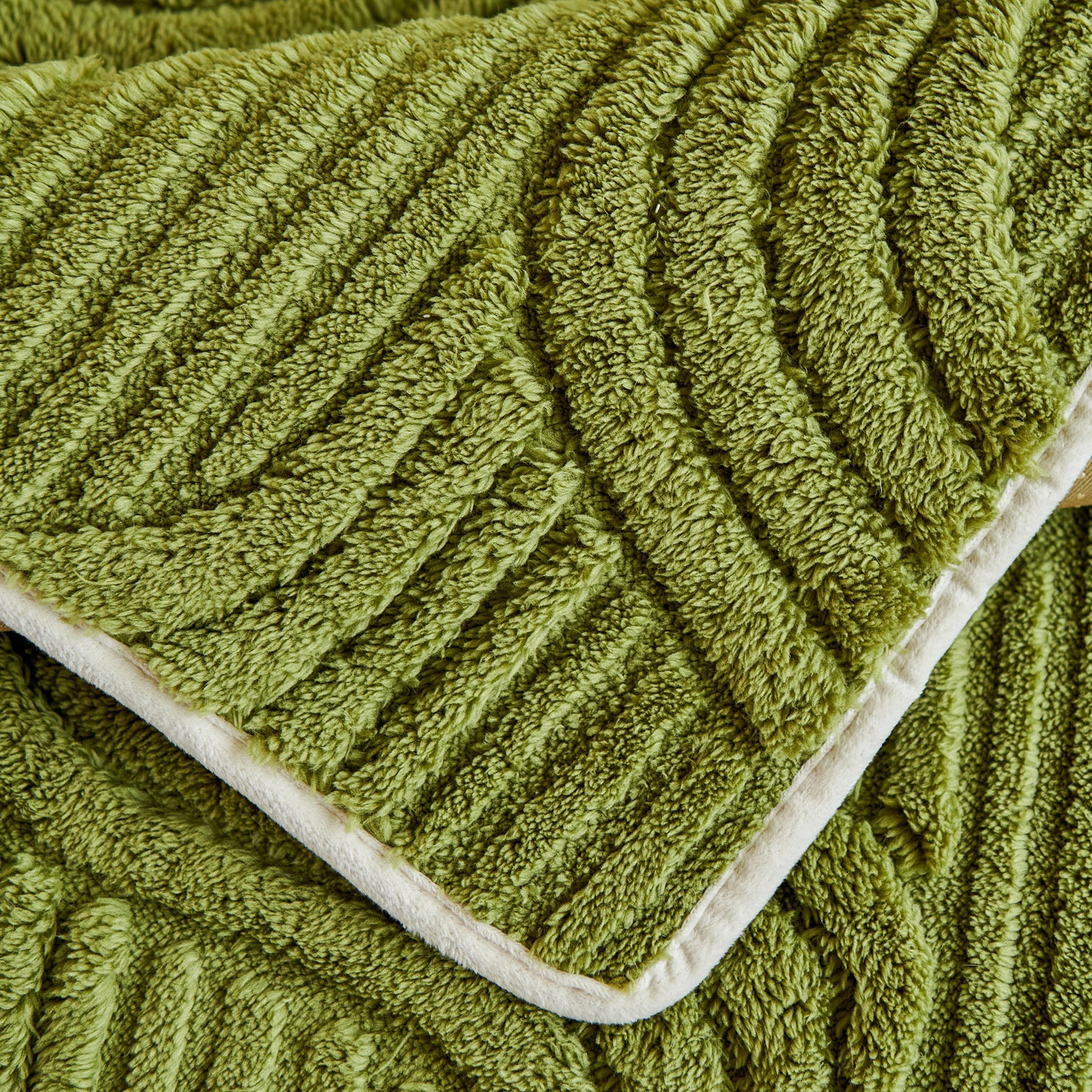 Luxury Plush Non-Slip Sofa Covers, Soft Fuzzy Embossed Sofa Topper & Seat Covers