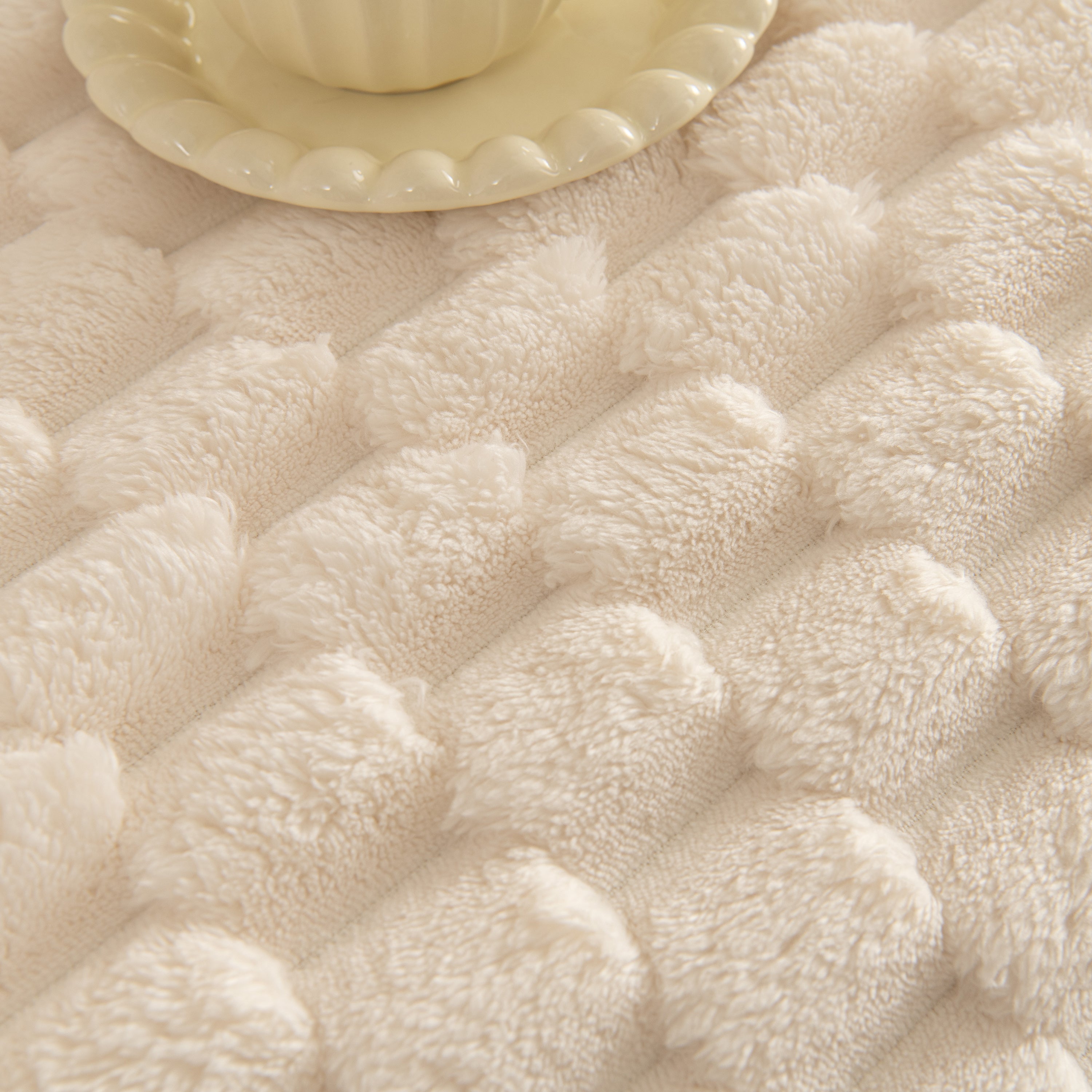 Thick Plush Faux Fur Couch Cover Blanket Warm Fuzzy Blanket Couch Protector for Winter