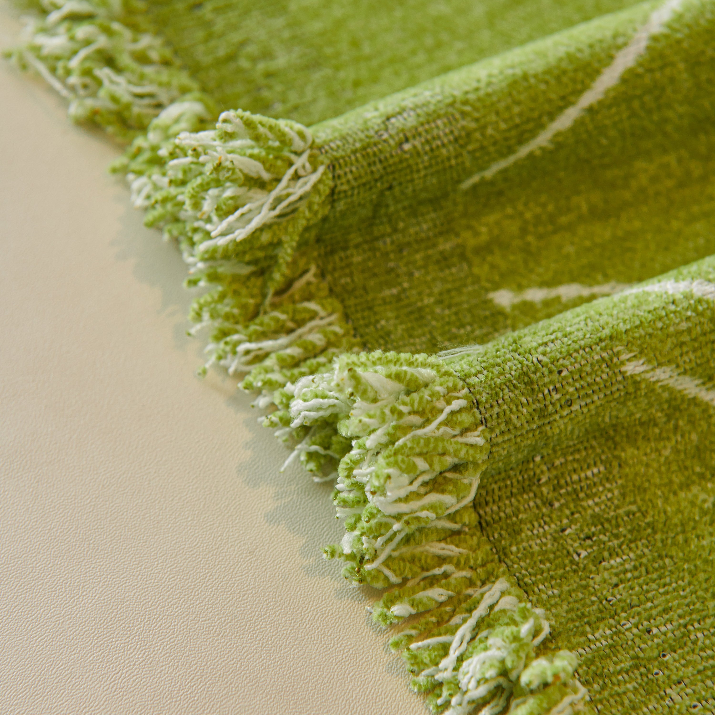 Decorative Throw Blankets for Sofa, Oversized Pretty Floral Throws for Sofas