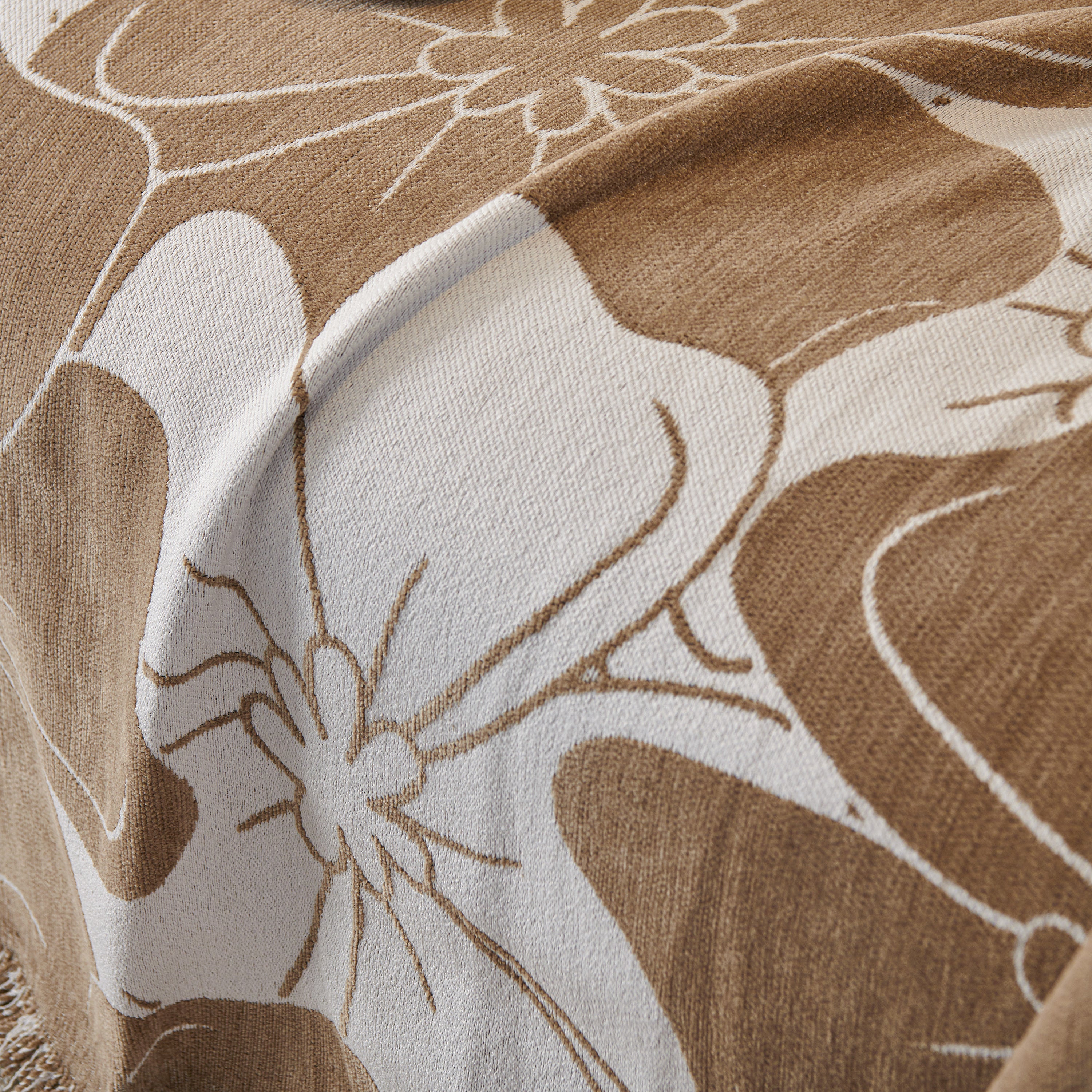 Decorative Throw Blankets for Sofa, Oversized Pretty Floral Throws for Sofas