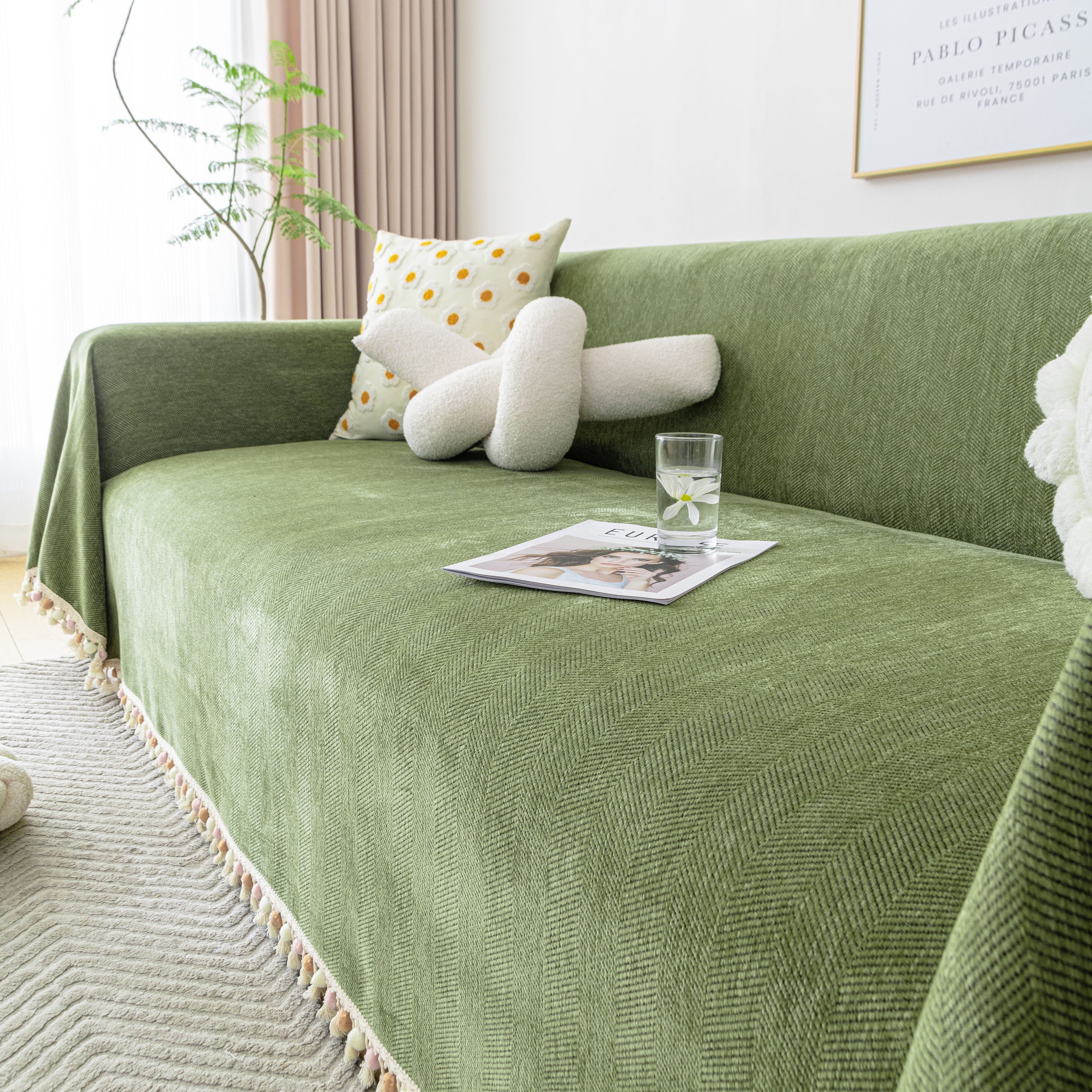 Boho Herringbone Sofa Throw Blanket with Pom Pom Tassels Stylish Furniture Slipcover