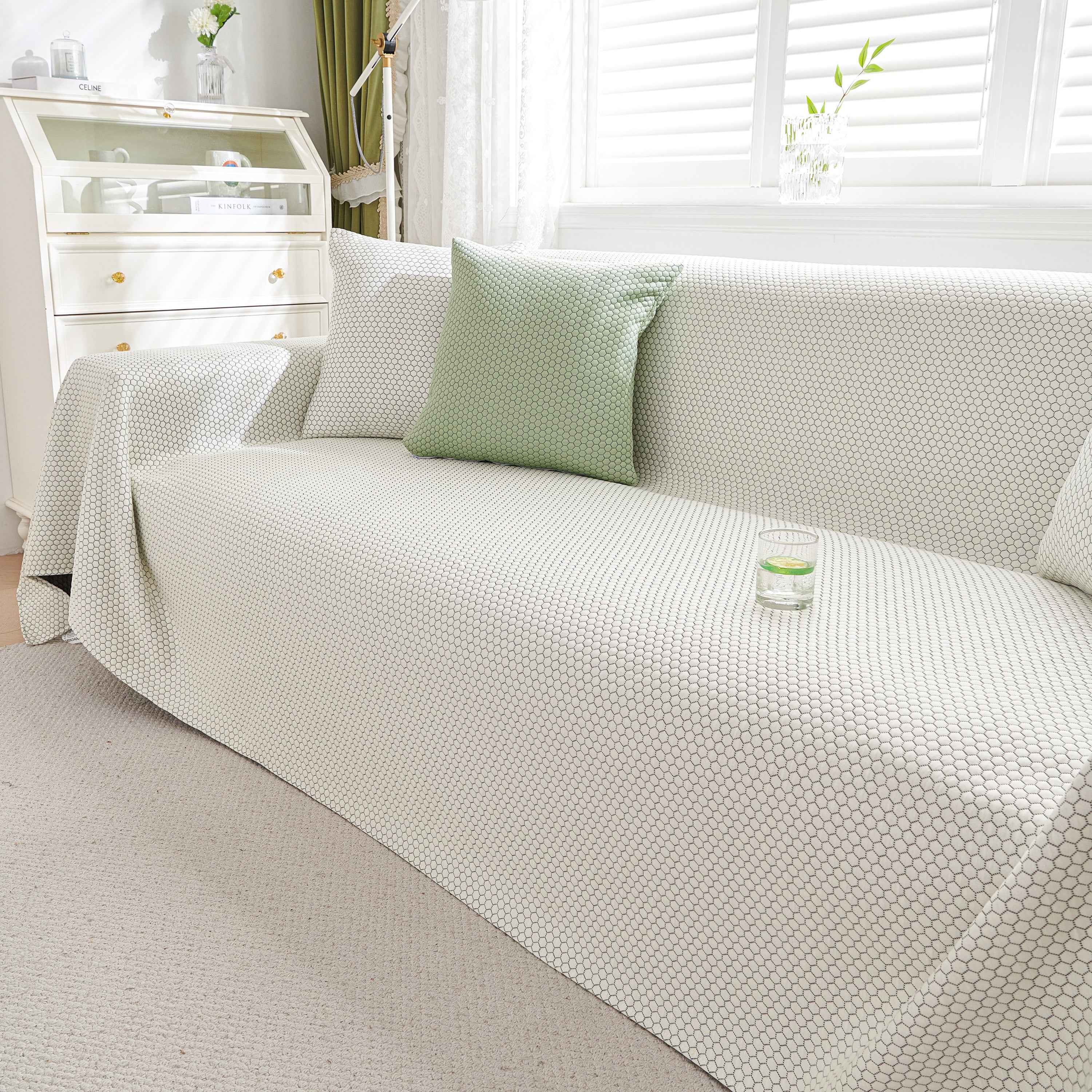 Summer Cool Dotted Cat Scratch Resistant Sofa Cover Blanket, Luxury Large Blanket Covers for Couch