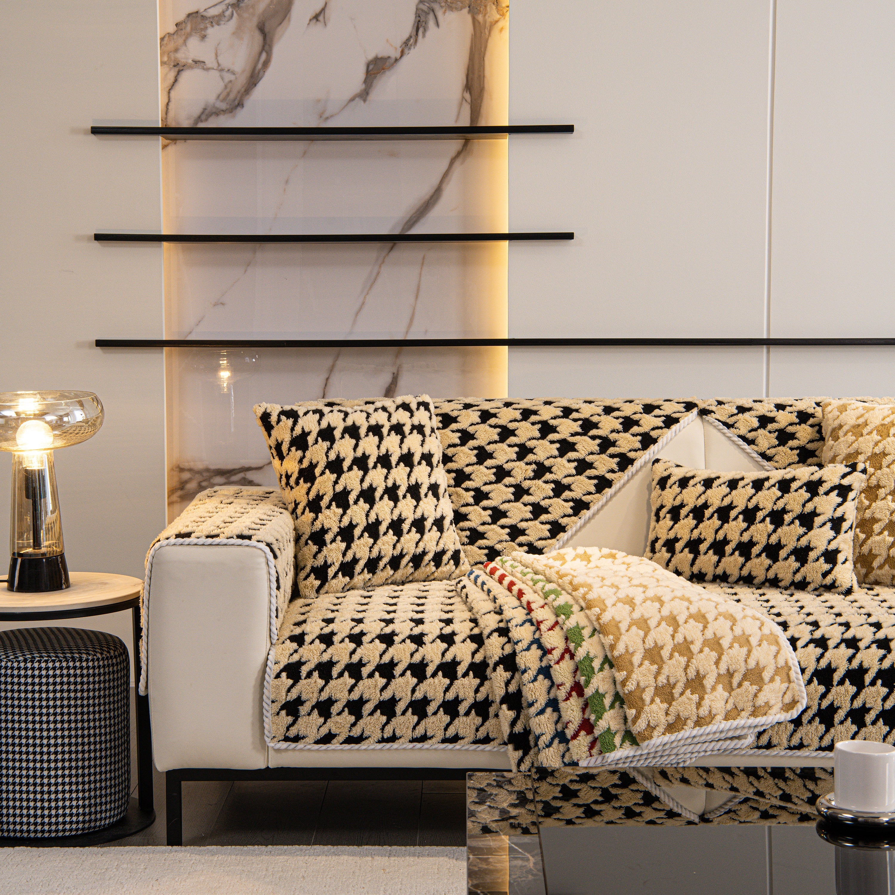 Winter Thickened Sherpa Fleece Houndstooth Sofa Cushion, Non-slip Sofa Cover with Plush