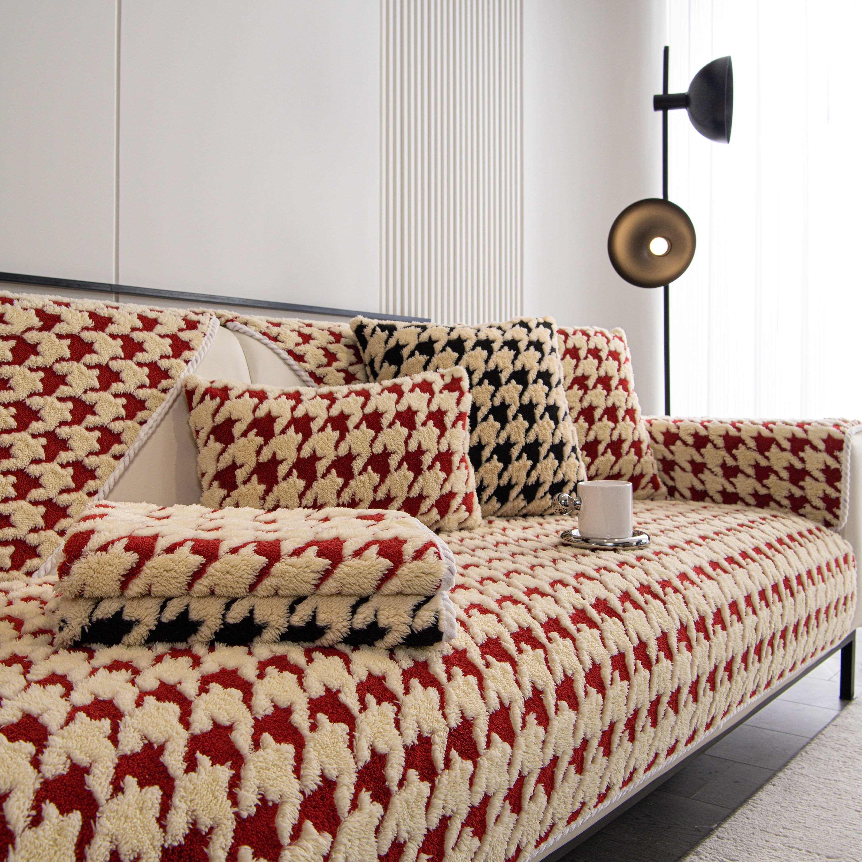 Winter Thickened Sherpa Fleece Houndstooth Sofa Cushion, Non-slip Sofa Cover with Plush