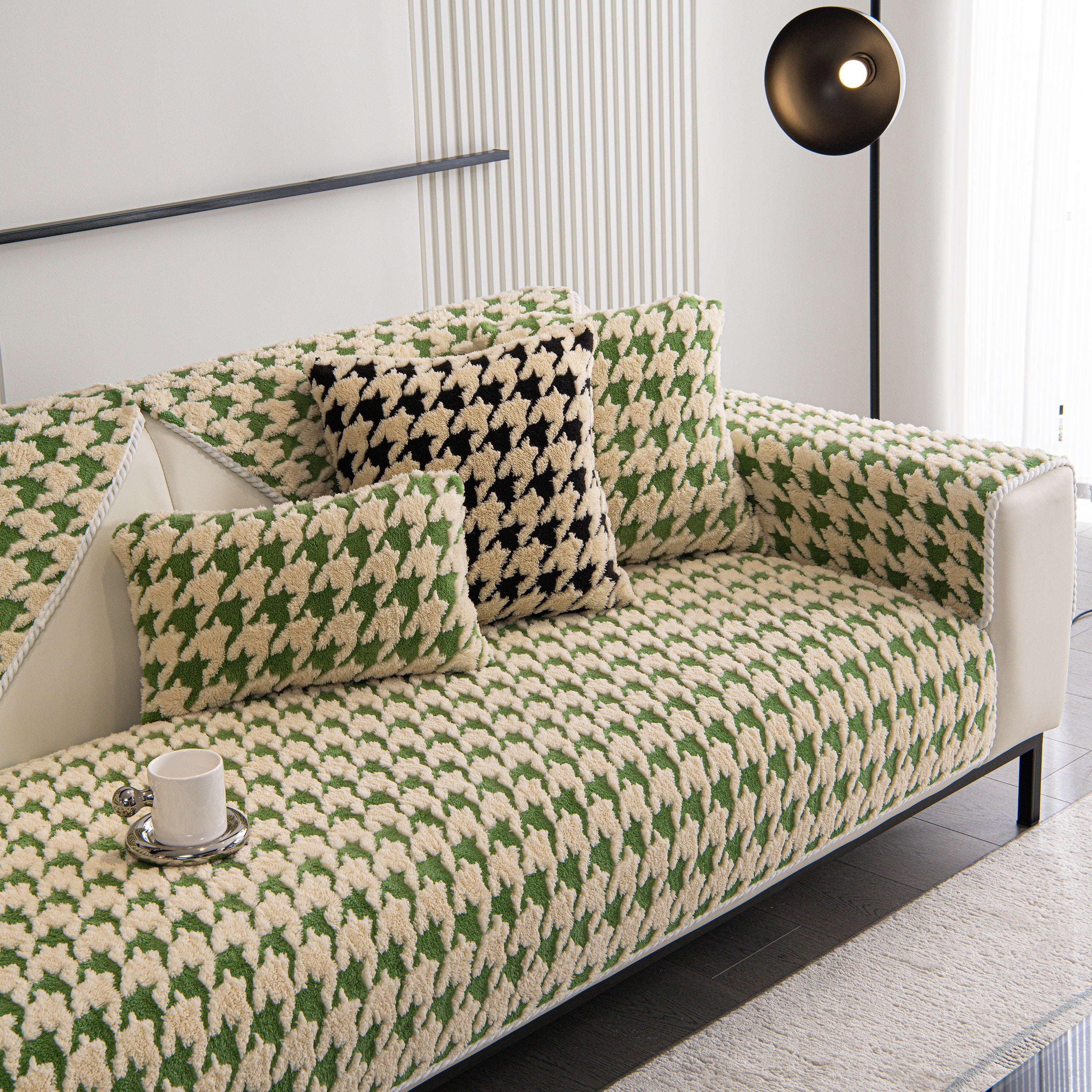 Winter Thickened Sherpa Fleece Houndstooth Sofa Cushion, Non-slip Sofa Cover with Plush