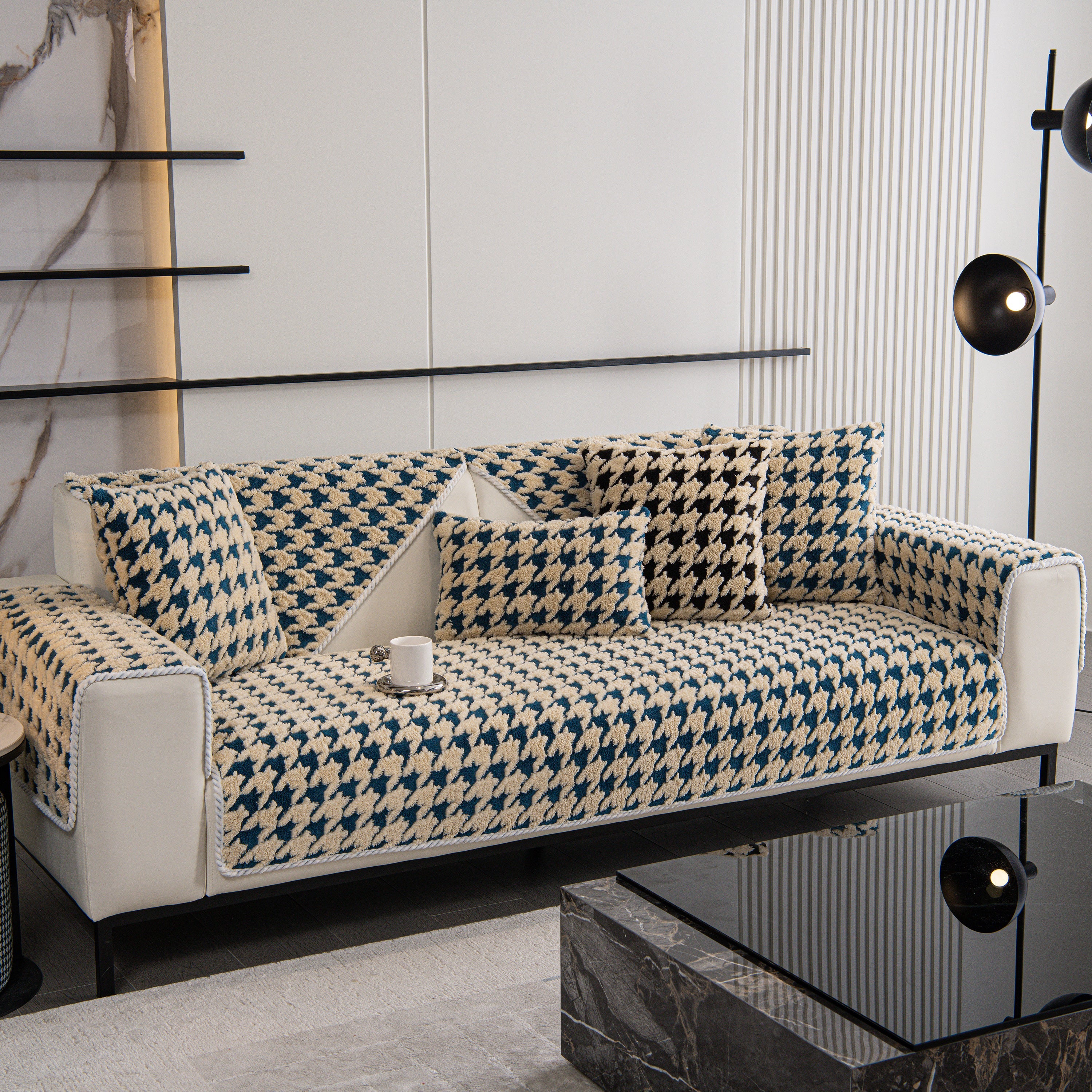Winter Thickened Sherpa Fleece Houndstooth Sofa Cushion, Non-slip Sofa Cover with Plush