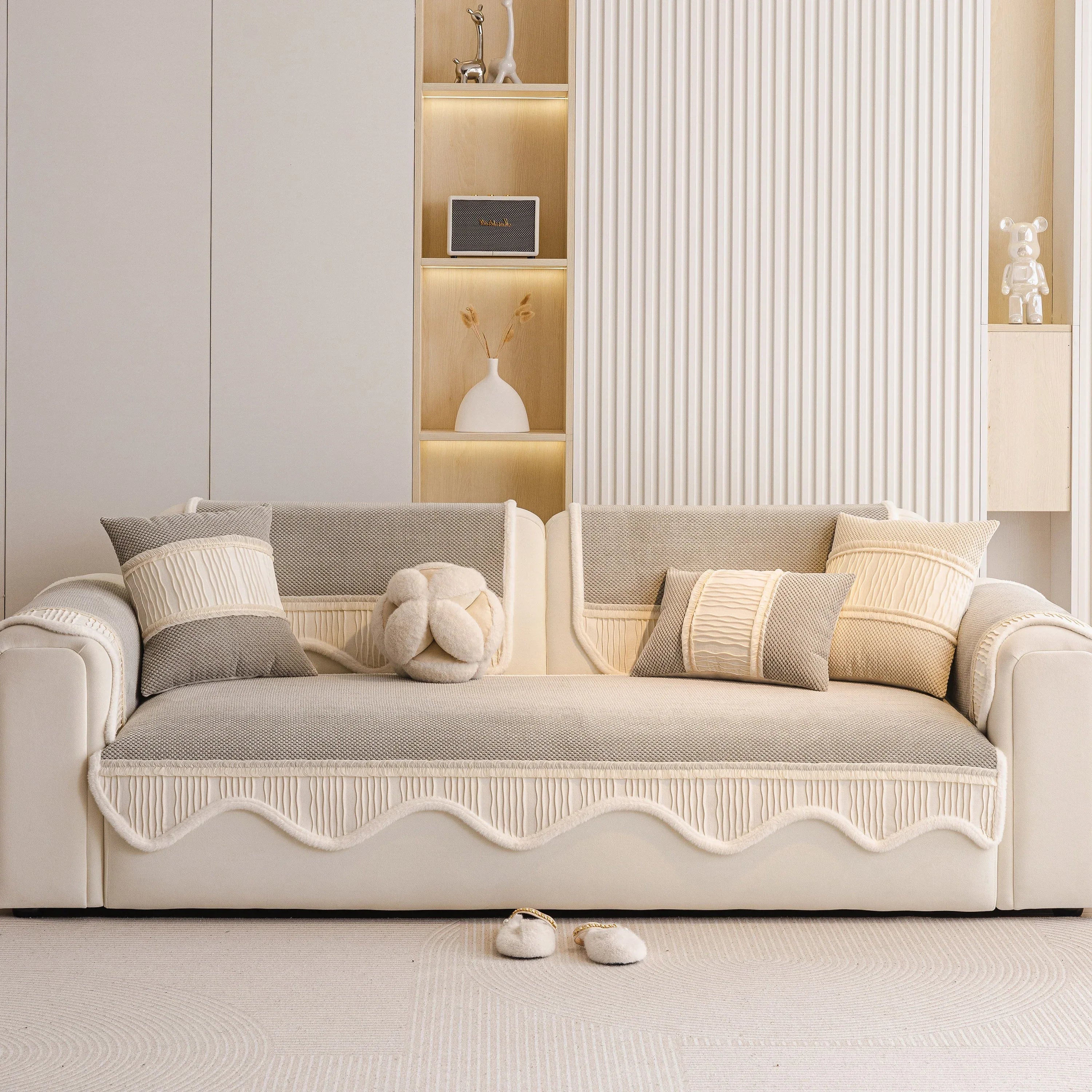 Dog Washable Sofa Protector Cover, Non-Slip Couch Slipcover with Soft Furry Trim - TaroTextile