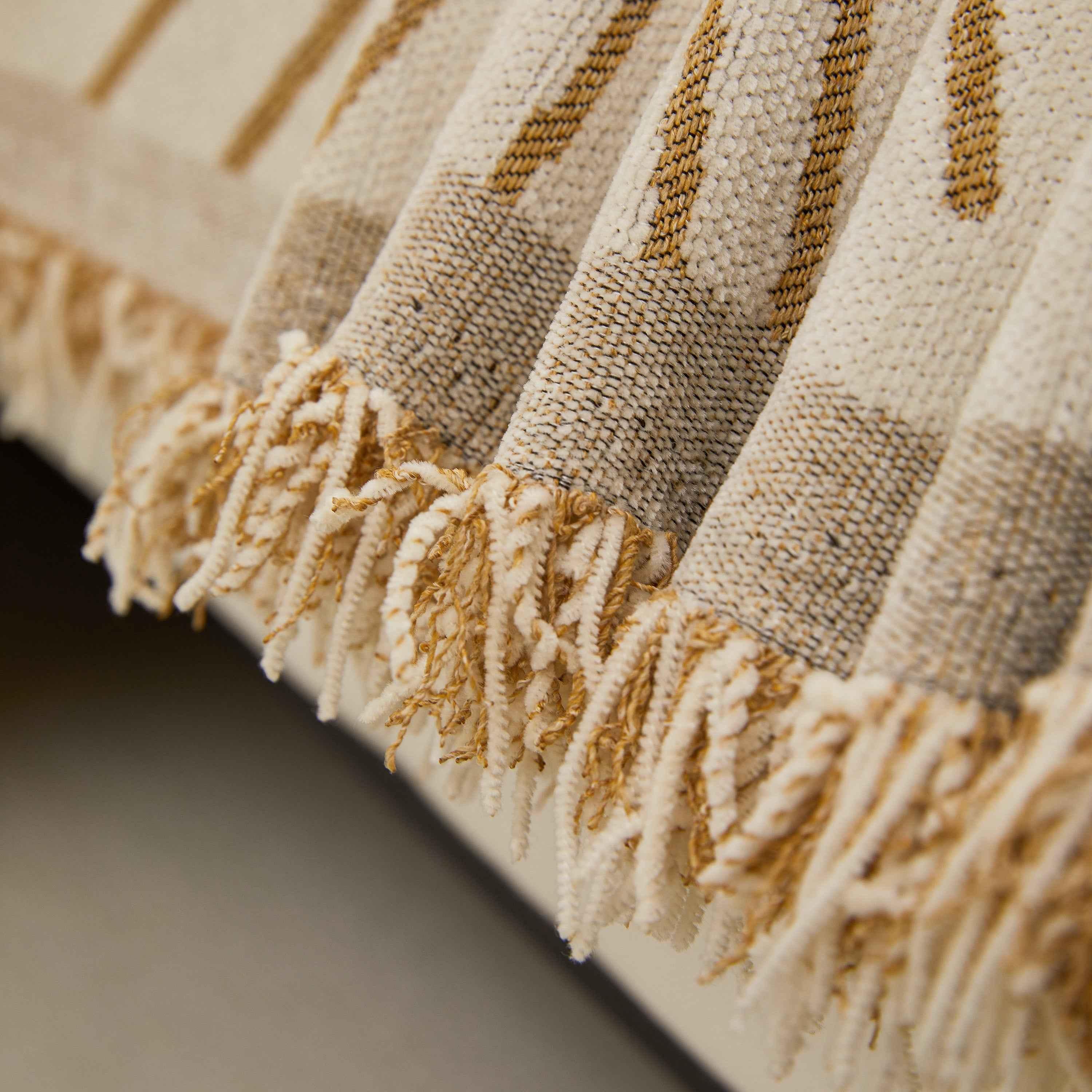 Geometric Radial Striped L-Shape Sofa Cover: Thick, Reversible Furniture Blanket for Kids and Pets - TaroTextile