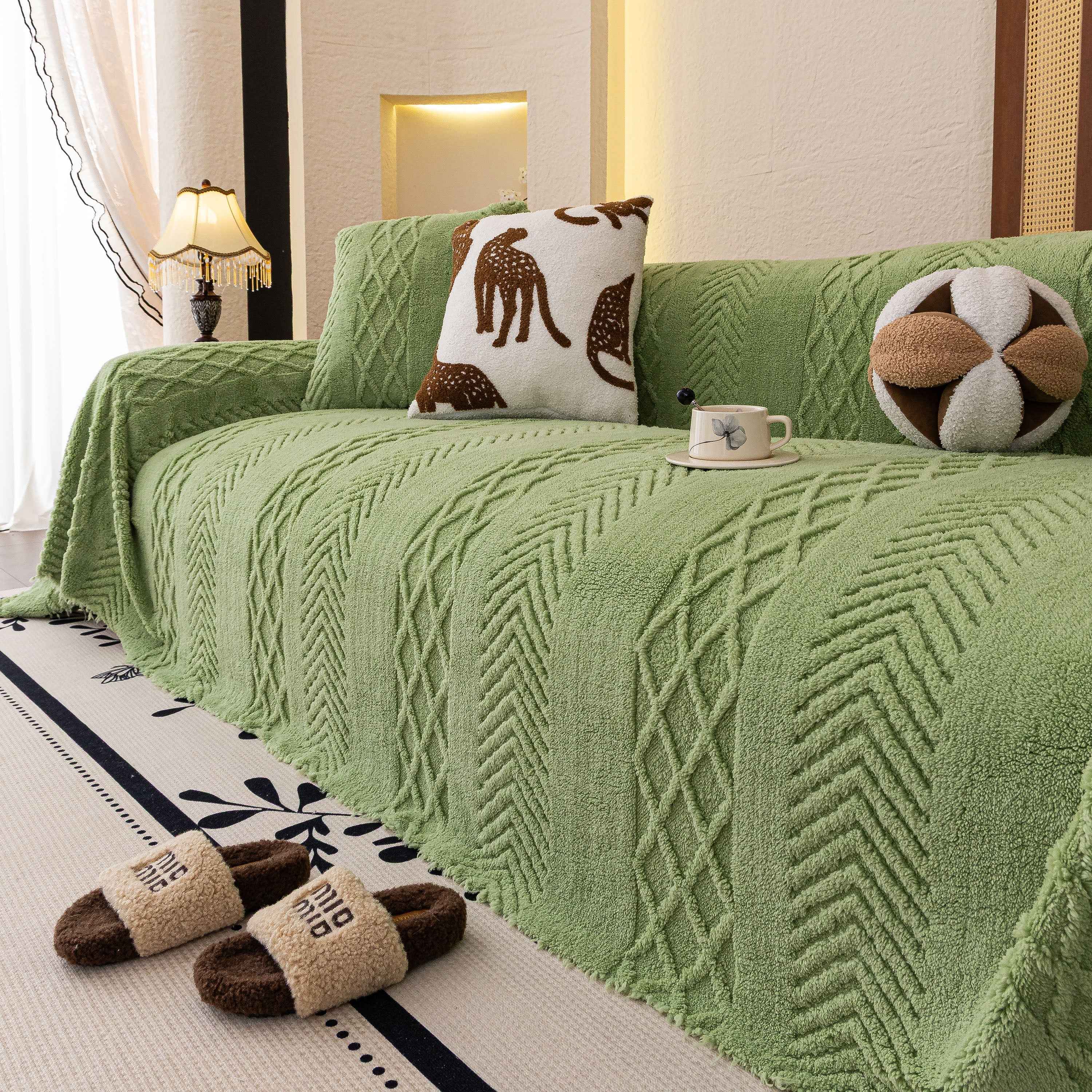 Plush Sherpa Fleece Sofa Cover with 3D Cable Knit Texture, Soft Cozy Throw Blanket