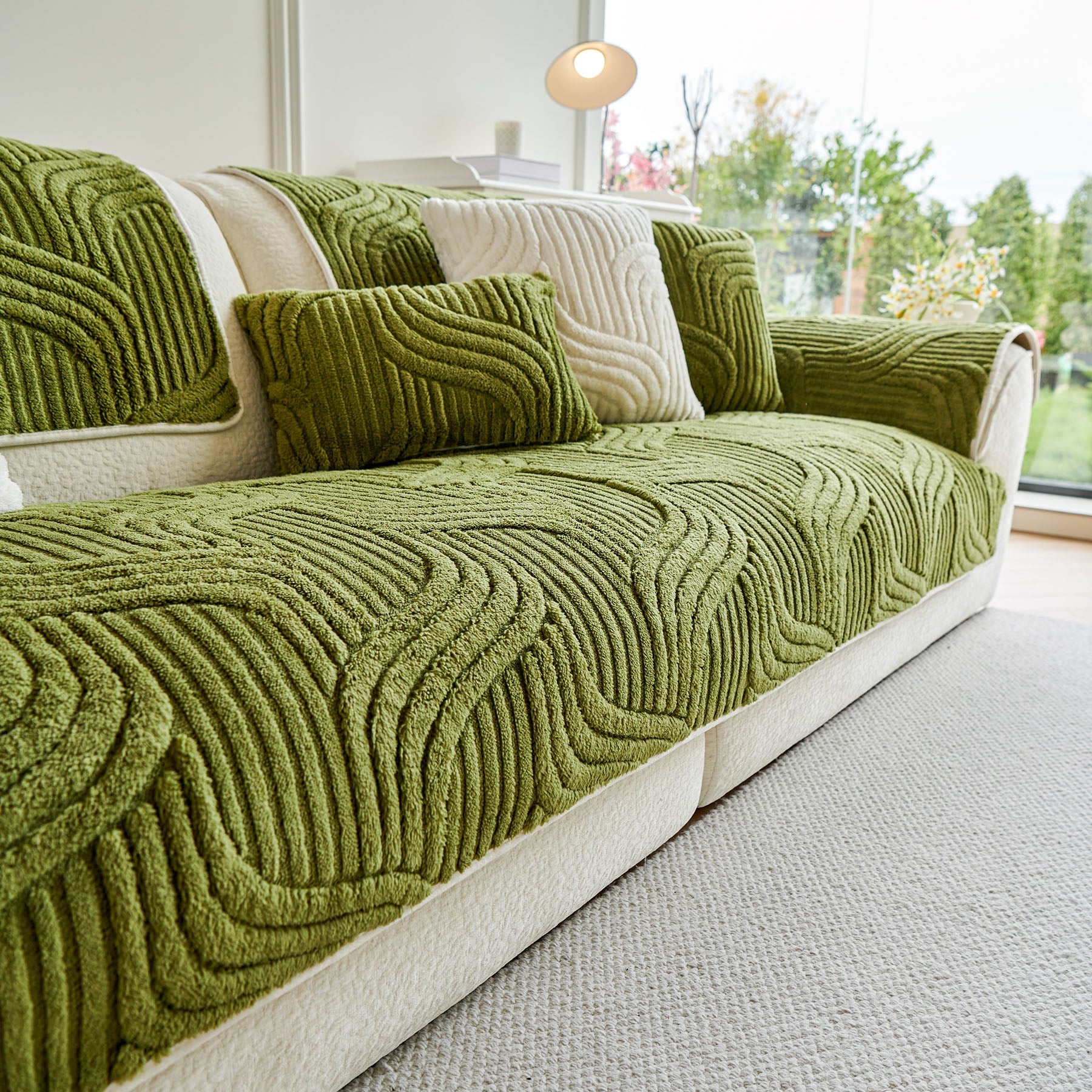 Luxury Plush Non-Slip Sofa Covers, Soft Fuzzy Embossed Sofa Topper & Seat Covers