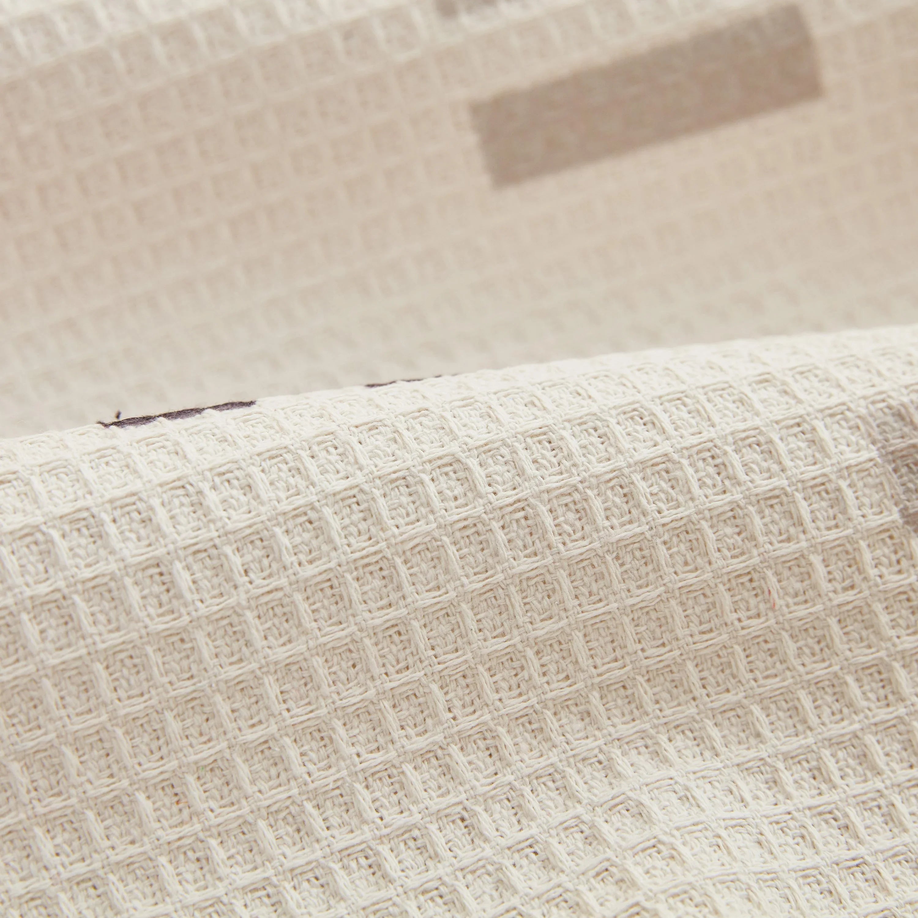 High-Quality Fabric Non-Slip Sofa Cover Throw, Throw Blankets for Couch, Furniture Covers for Pets - TaroTextile