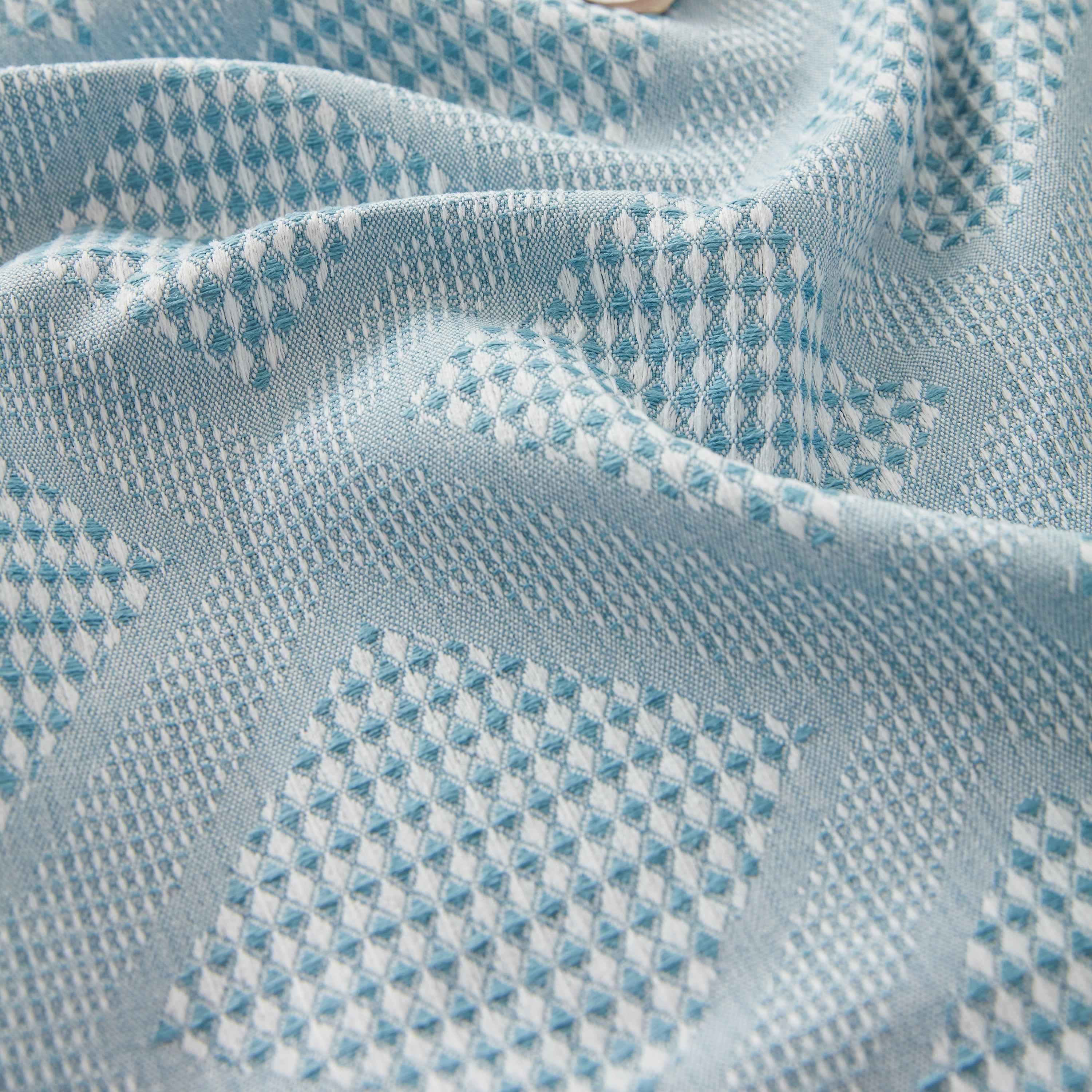 High-Quality Polyester Fabric Sofa Throw, Couch Cover Blanket Throw, Couch Protector for Pets - TaroTextile