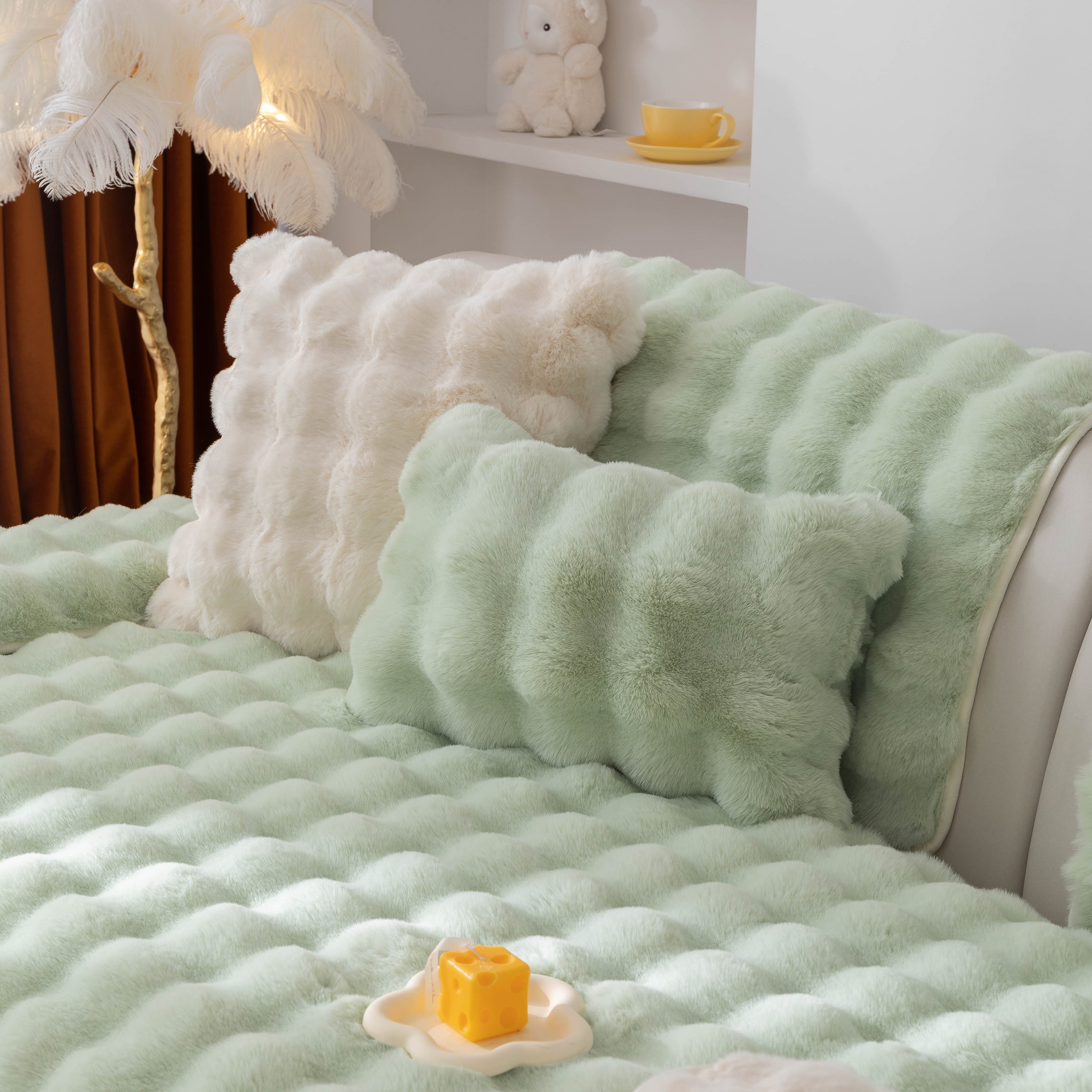 Thick Sofa Cushion Solid Color Faux Fur Fluffy Sofa Cushion Non-Slip Couch Covers