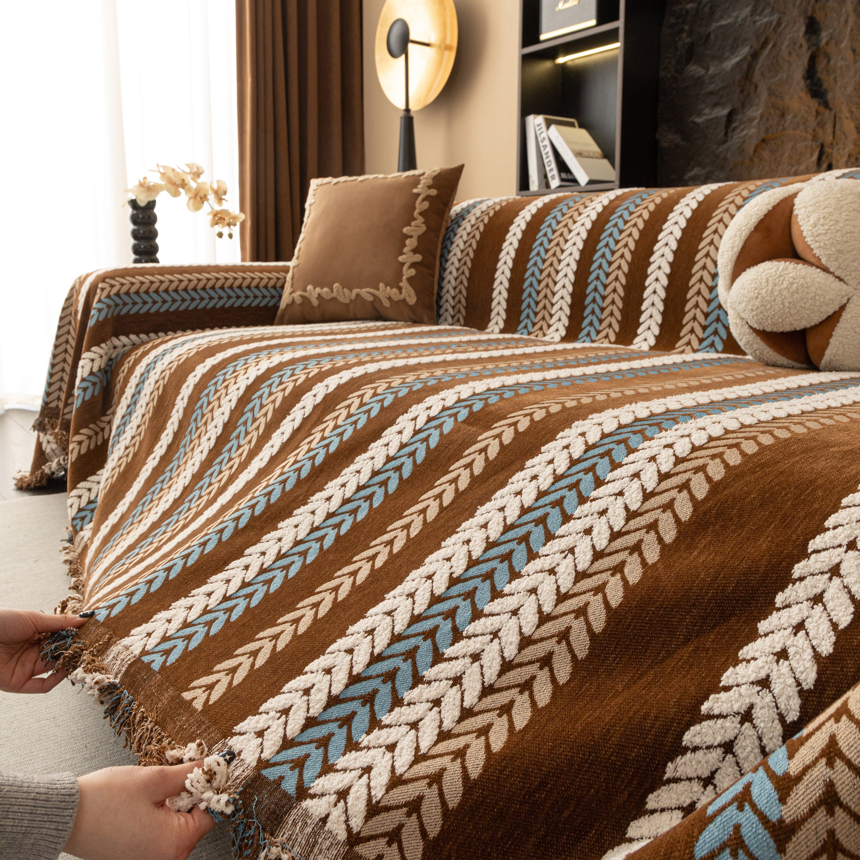 Cozy Decorative Throw Blanket for Couches, Boho Plush Woven Sofa Cover with Stripes