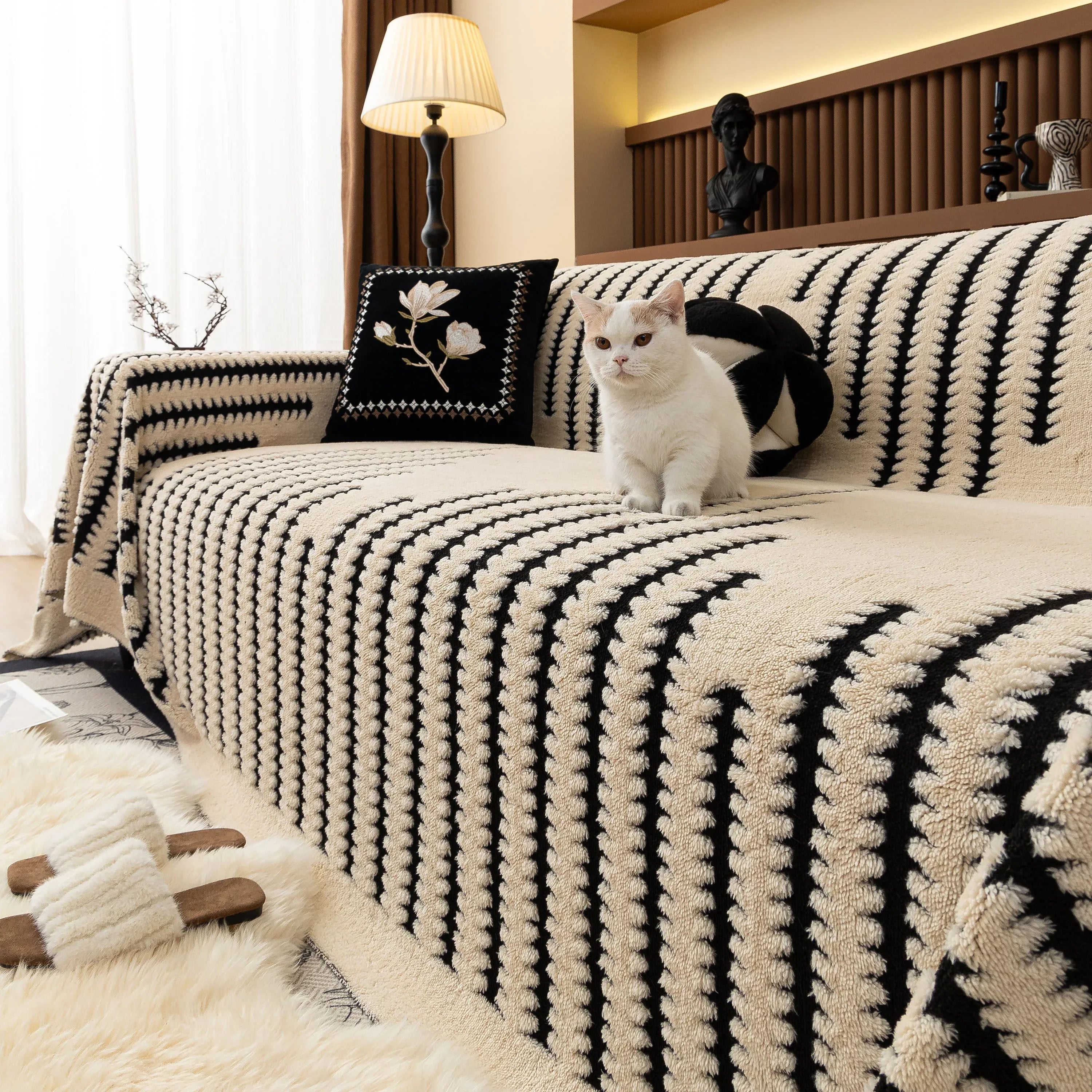 Jacquard Fleece Throw Blanket for Couch Plush Fuzzy Cozy Soft Blankets and Throws for Sofa - TaroTextile