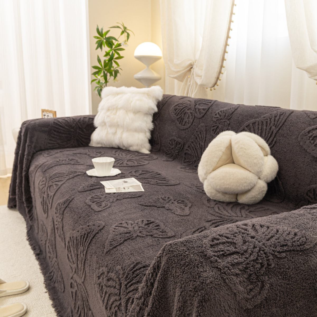 Jacquard Shu Cotton Velvet Throw Blanket - Ultra Soft High-Density Fleece Sofa Blanket Throw for Couch