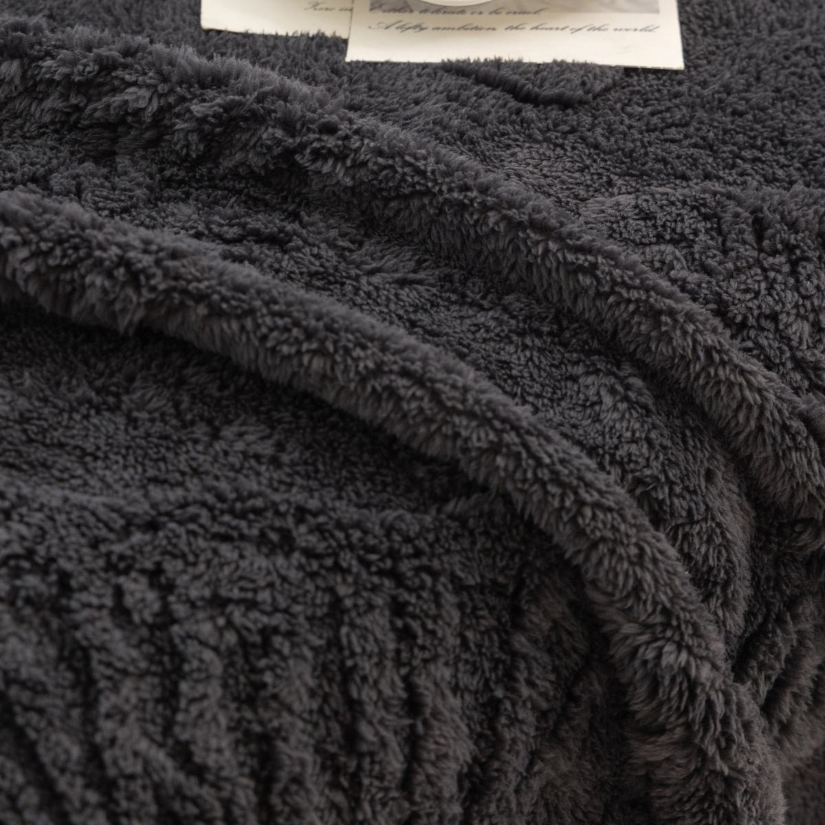 Jacquard Shu Cotton Velvet Throw Blanket - Ultra Soft High-Density Fleece Sofa Blanket Throw for Couch