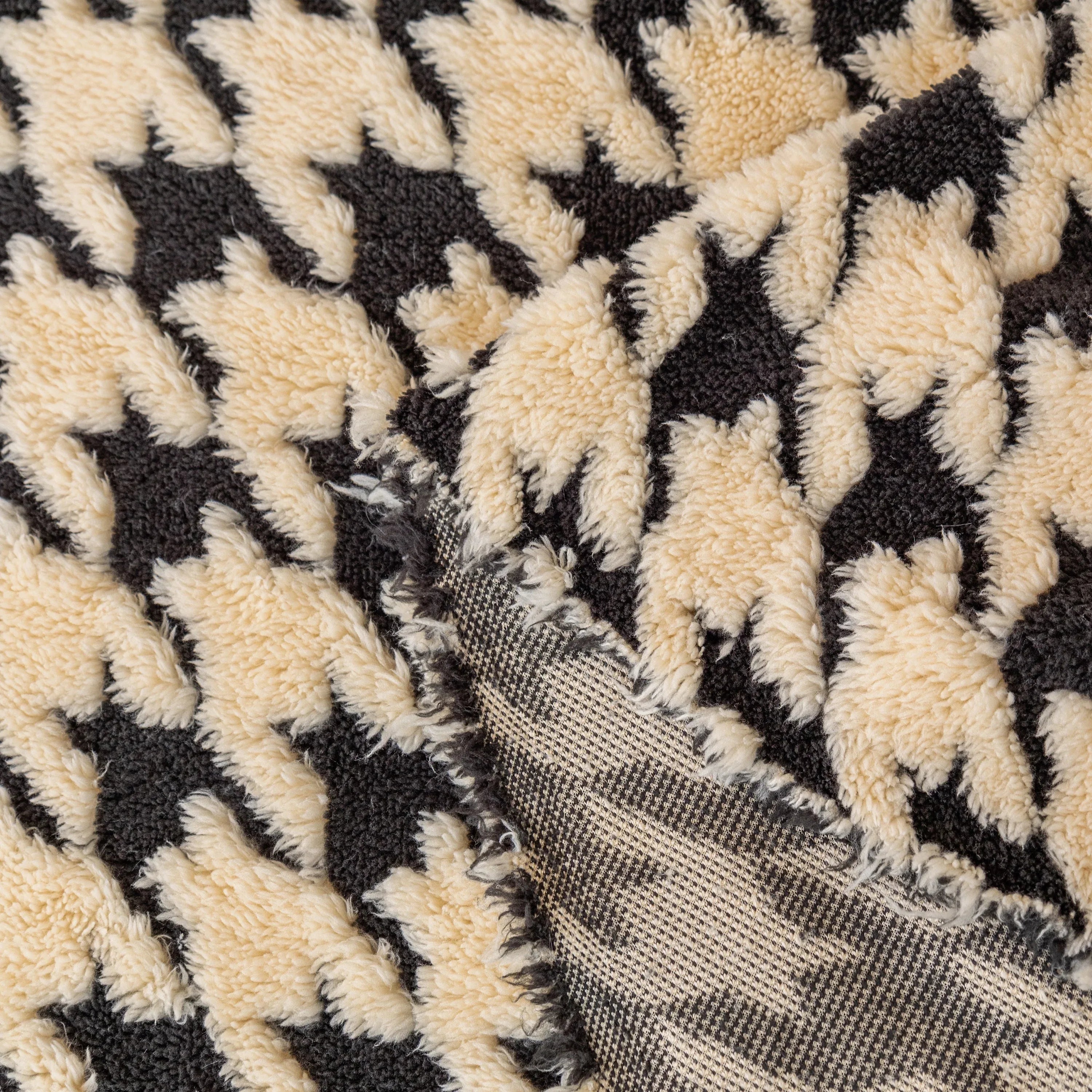Luxury Plush Universal Couch Cover Blanket, Washable Couch Protector Houndstooth Sofa Covers - TaroTextile