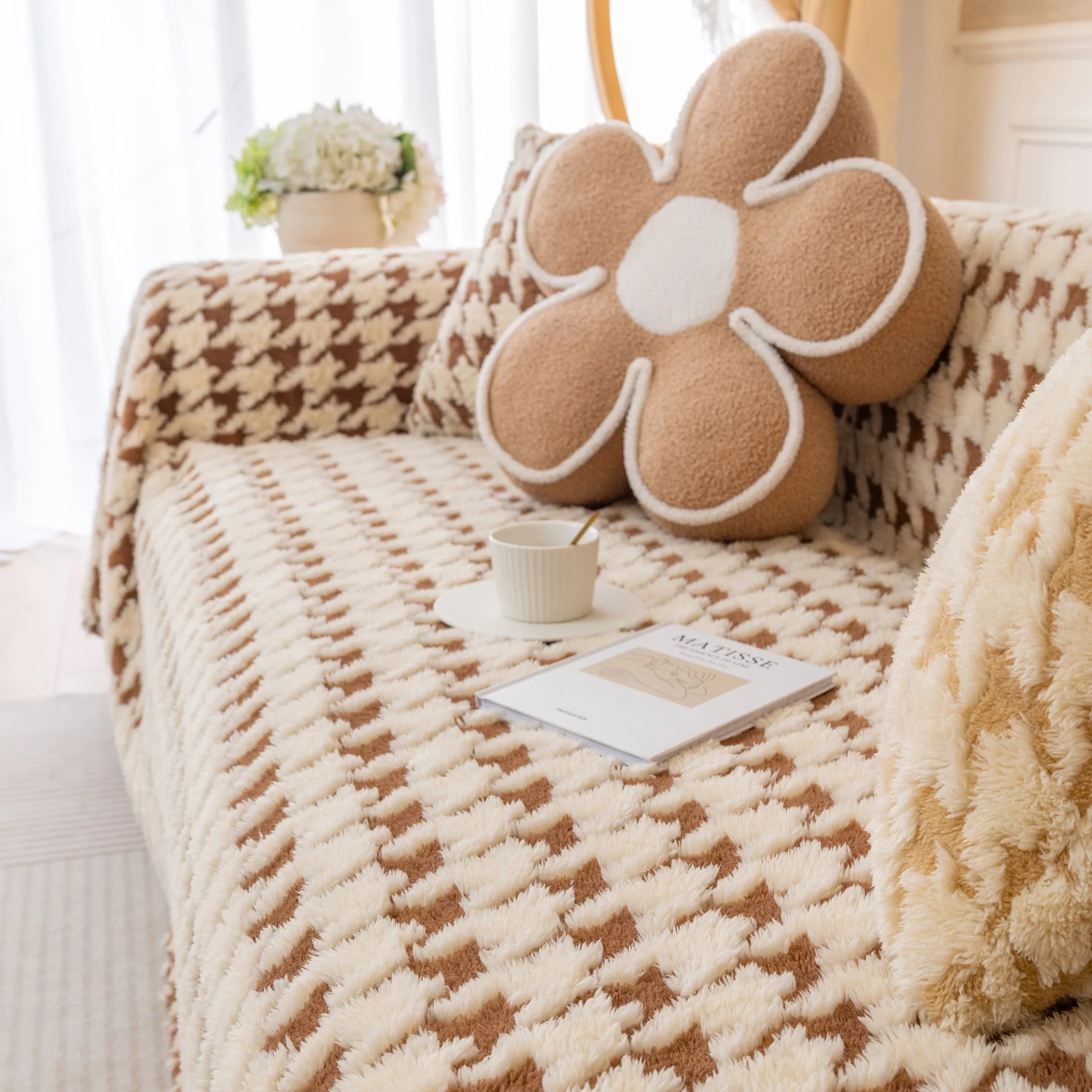 Luxury Plush Universal Couch Cover Blanket, Washable Couch Protector Houndstooth Sofa Covers - TaroTextile