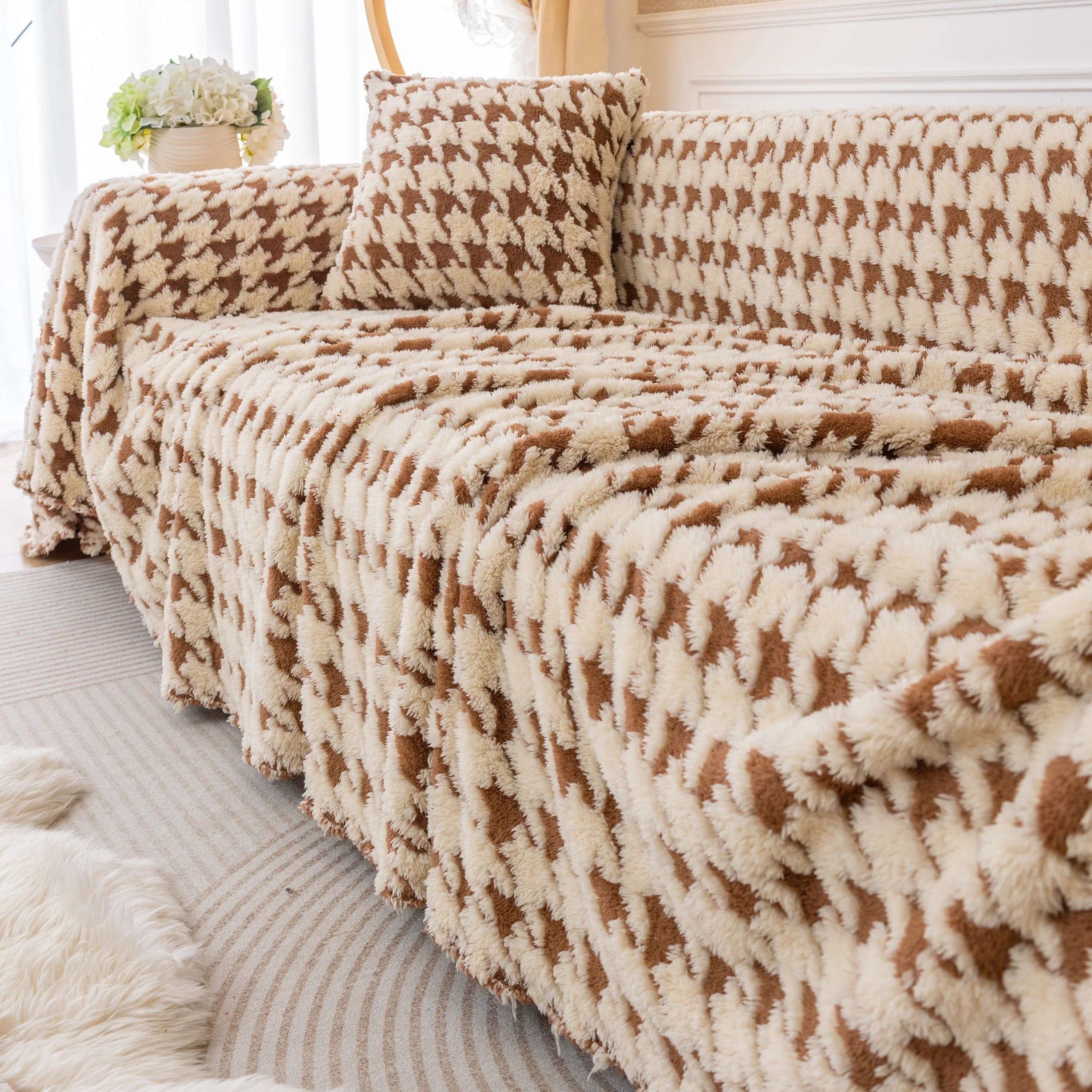 Luxury Plush Universal Couch Cover Blanket, Washable Couch Protector Houndstooth Sofa Covers - TaroTextile