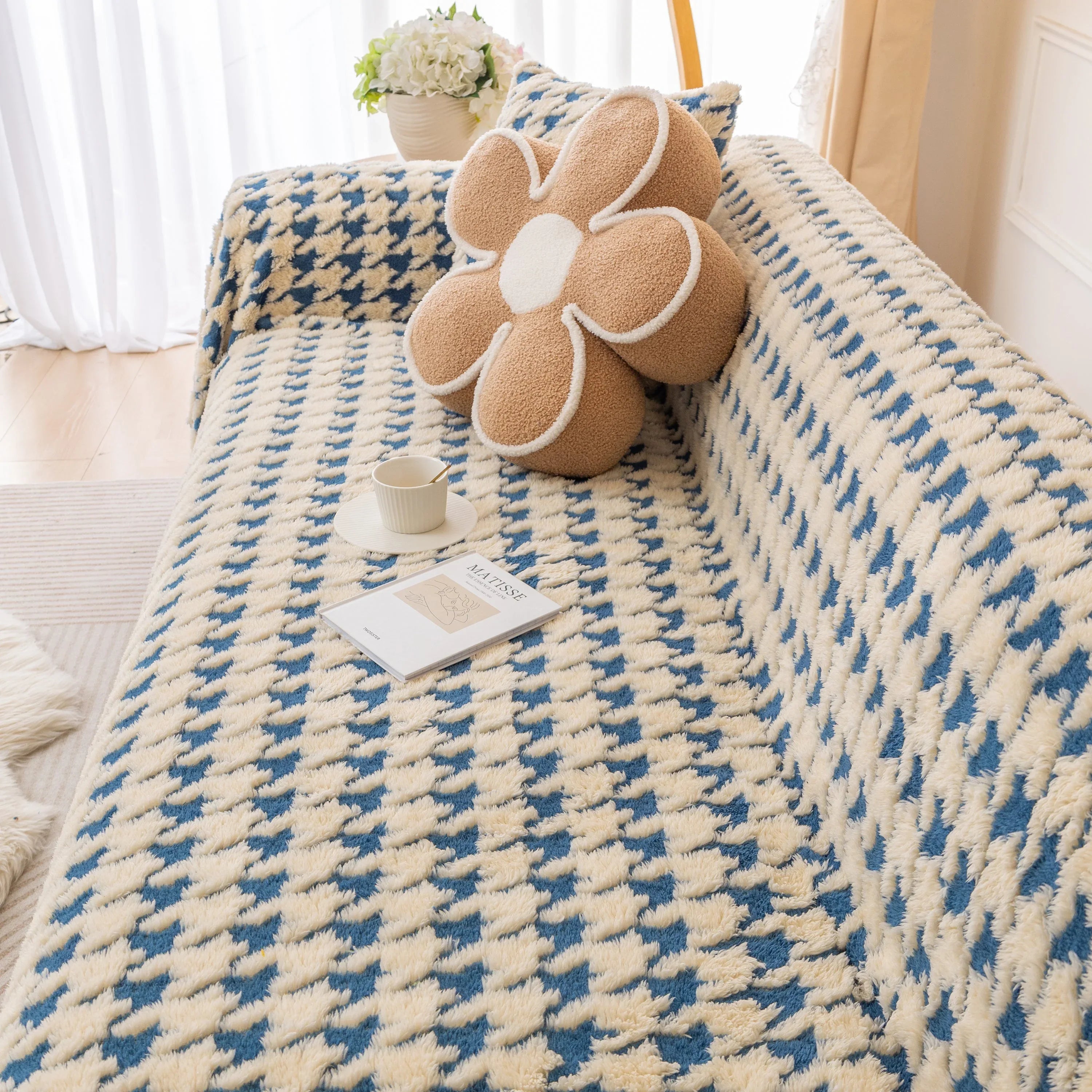 Luxury Plush Universal Couch Cover Blanket, Washable Couch Protector Houndstooth Sofa Covers - TaroTextile