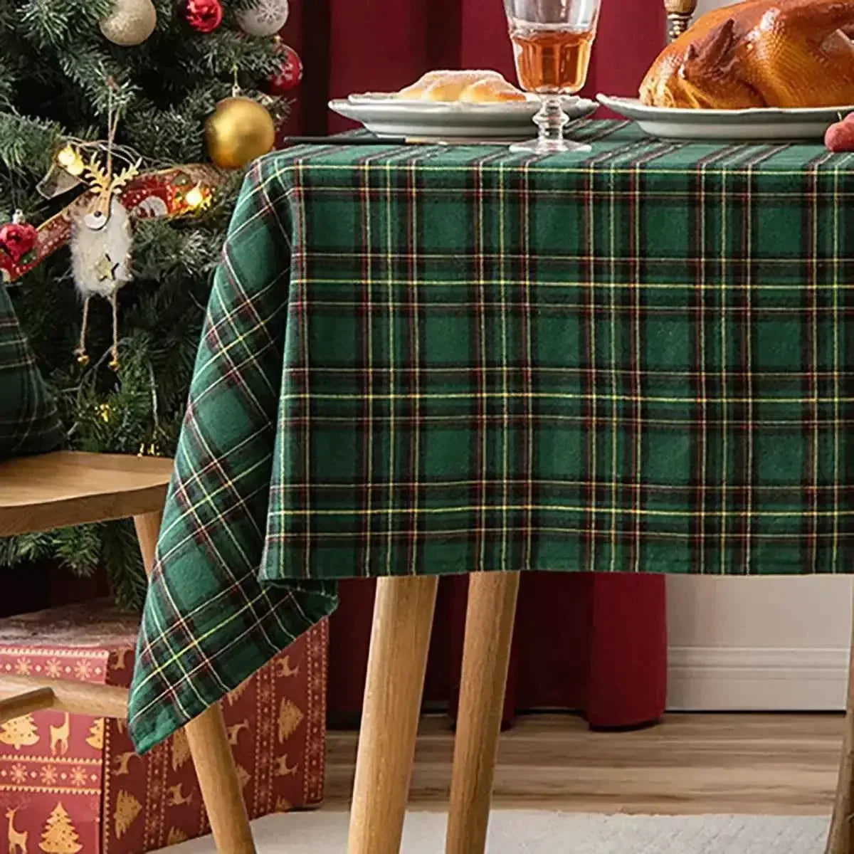 Christmas Tablecloth Red Green Rectangular Table Cover - TaroTextile