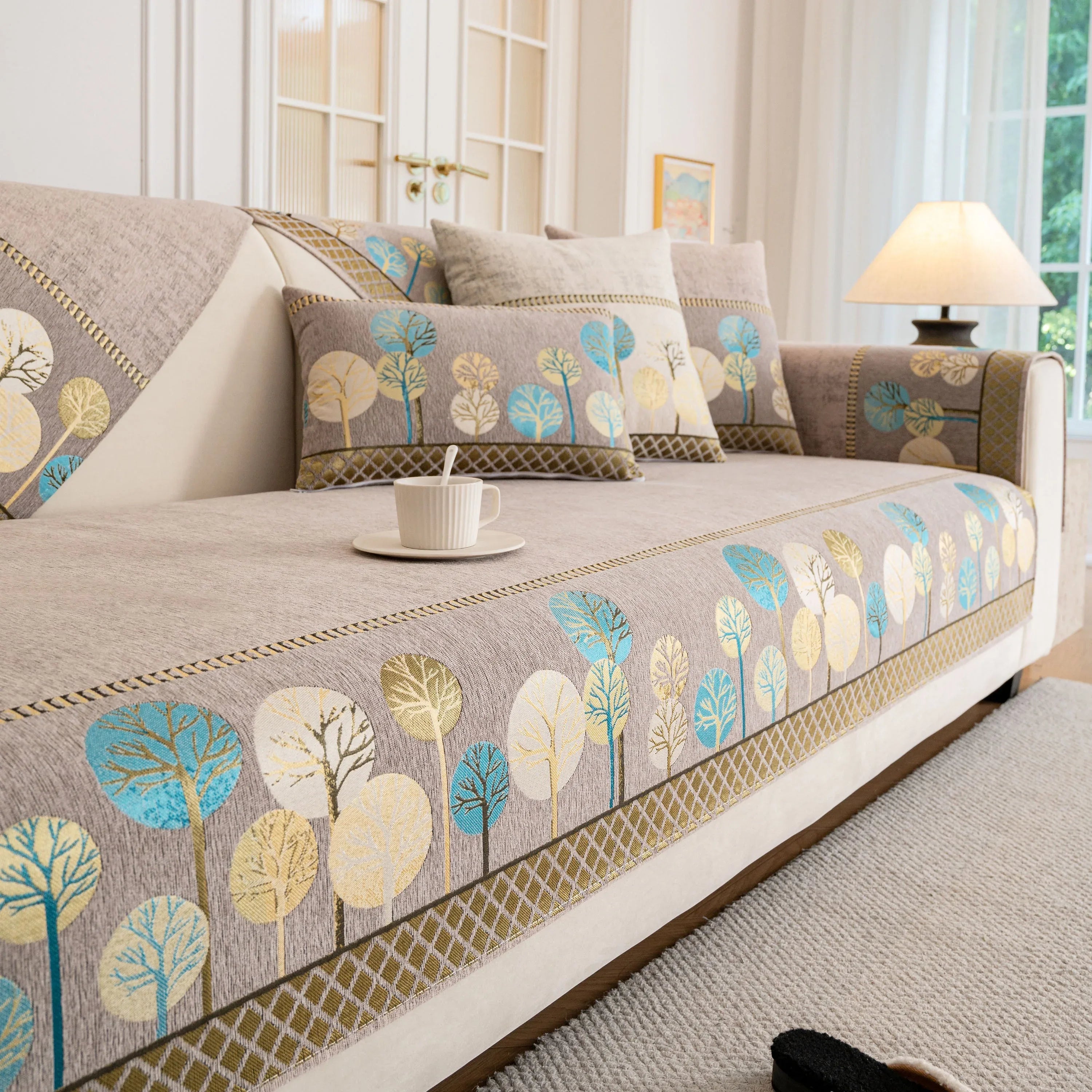 Sofa Cover for Couch, Non-Slip Sectional Couch Cover with Woven Tree Pattern - TaroTextile