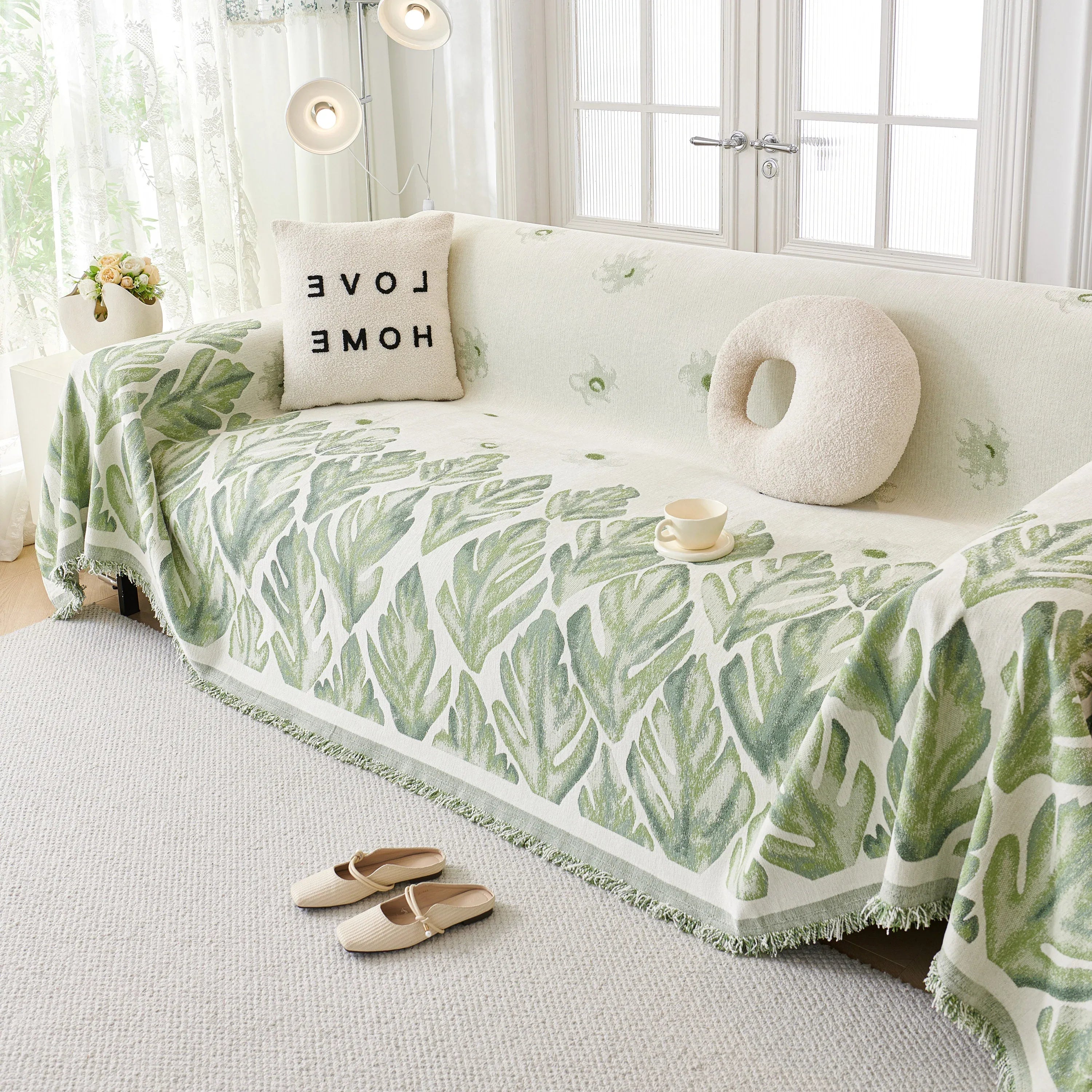 Soft Woven Leaf Couch Blanket, Pet-friendly Sectional Sofa Slipcover For Cats Dogs - TaroTextile