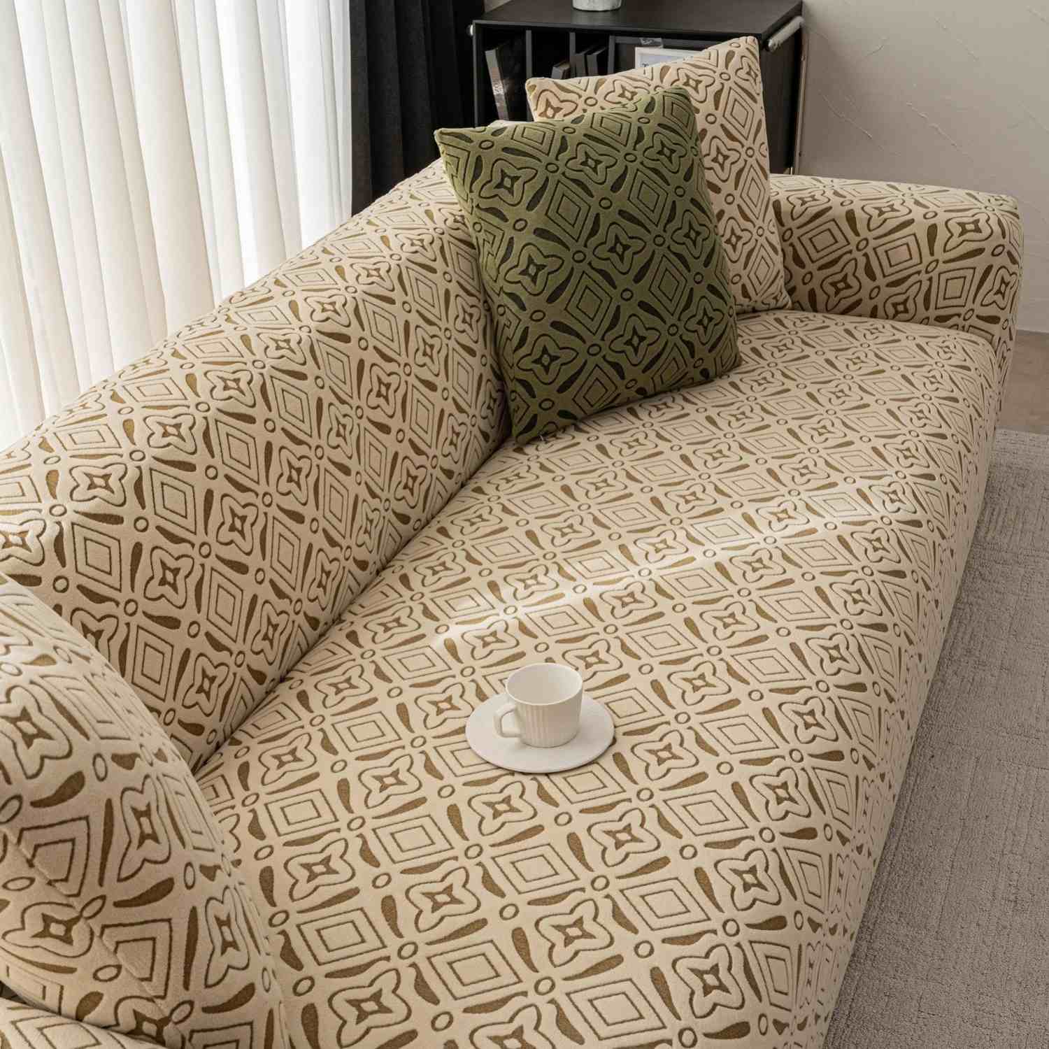 3D Jacquard Geometric Sofa Cover, High Stretch Soft Polar Fleece Slipcover for Couch