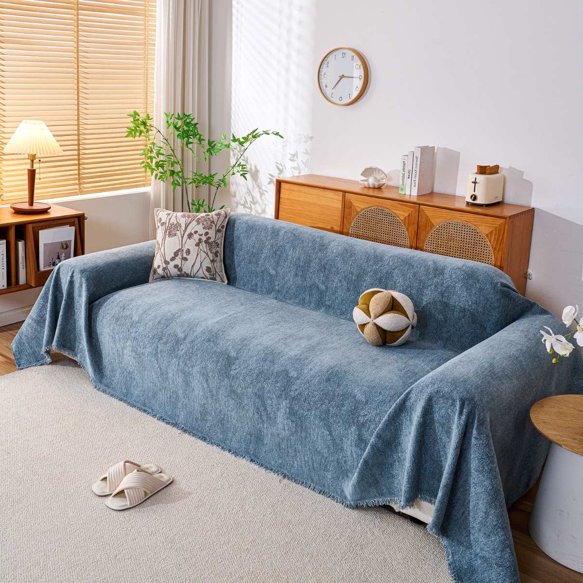 Reversible Chenille Throw Blanket - Pet-Friendly Couch Cover Machine Washable Sofa Slipcover