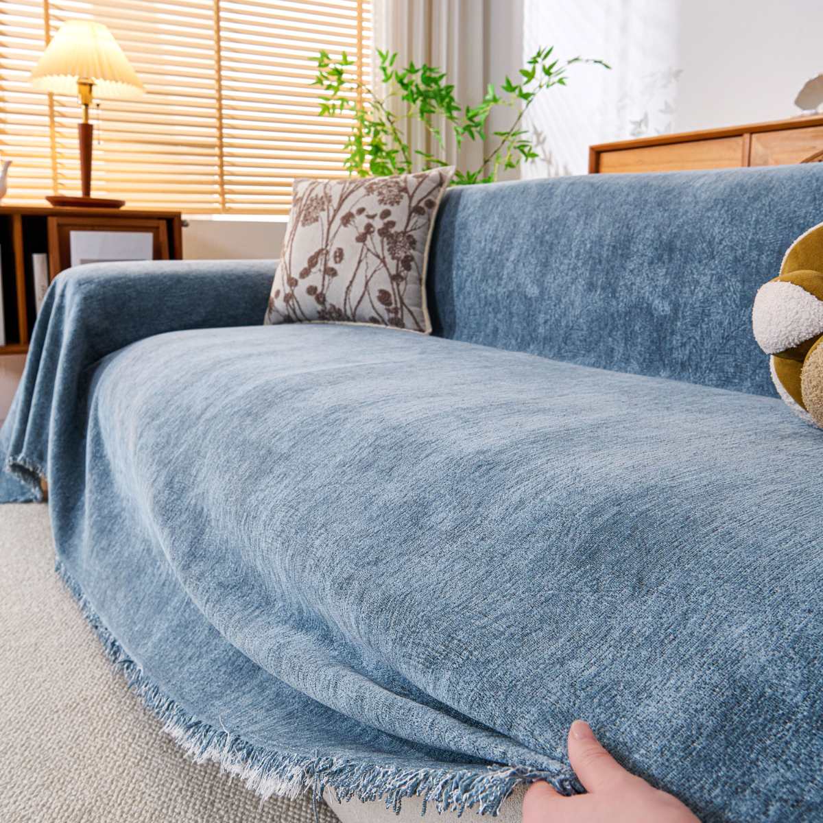 Reversible Chenille Throw Blanket - Pet-Friendly Couch Cover Machine Washable Sofa Slipcover