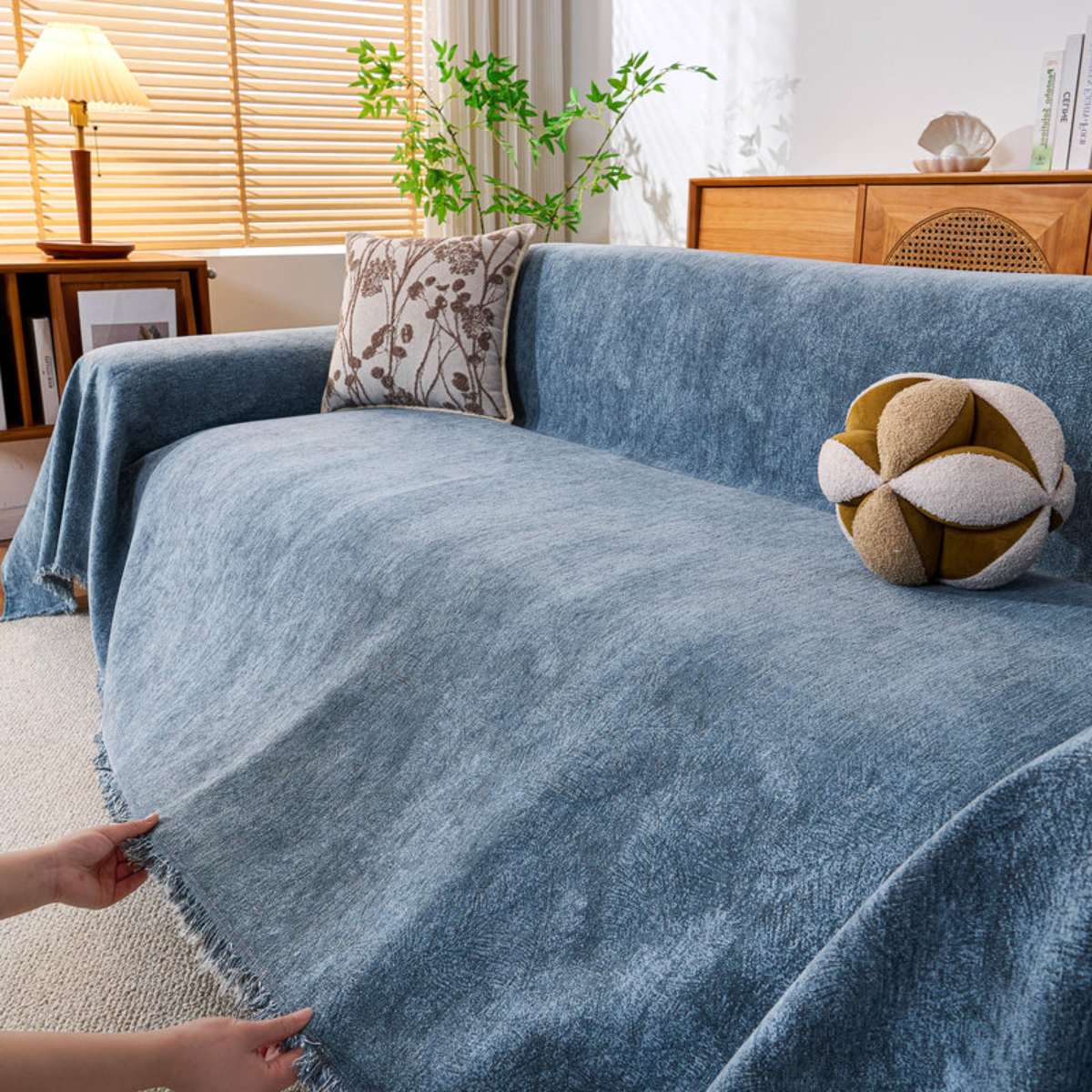 Reversible Chenille Throw Blanket - Pet-Friendly Couch Cover Machine Washable Sofa Slipcover