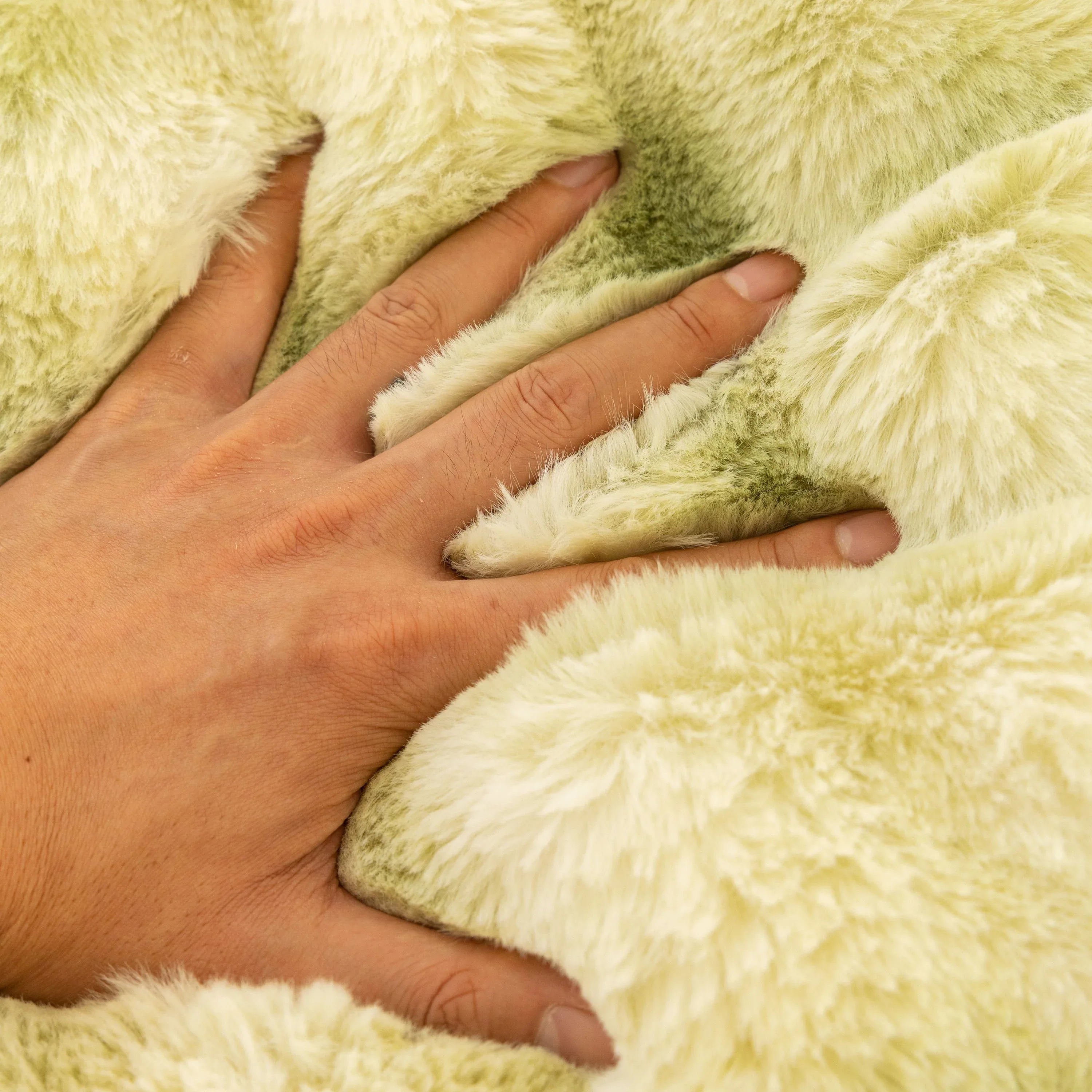 Thick Faux Fur Couch Cover Fluffy Fuzzy Warm Washable Furniture Protector for Kids Pets - TaroTextile