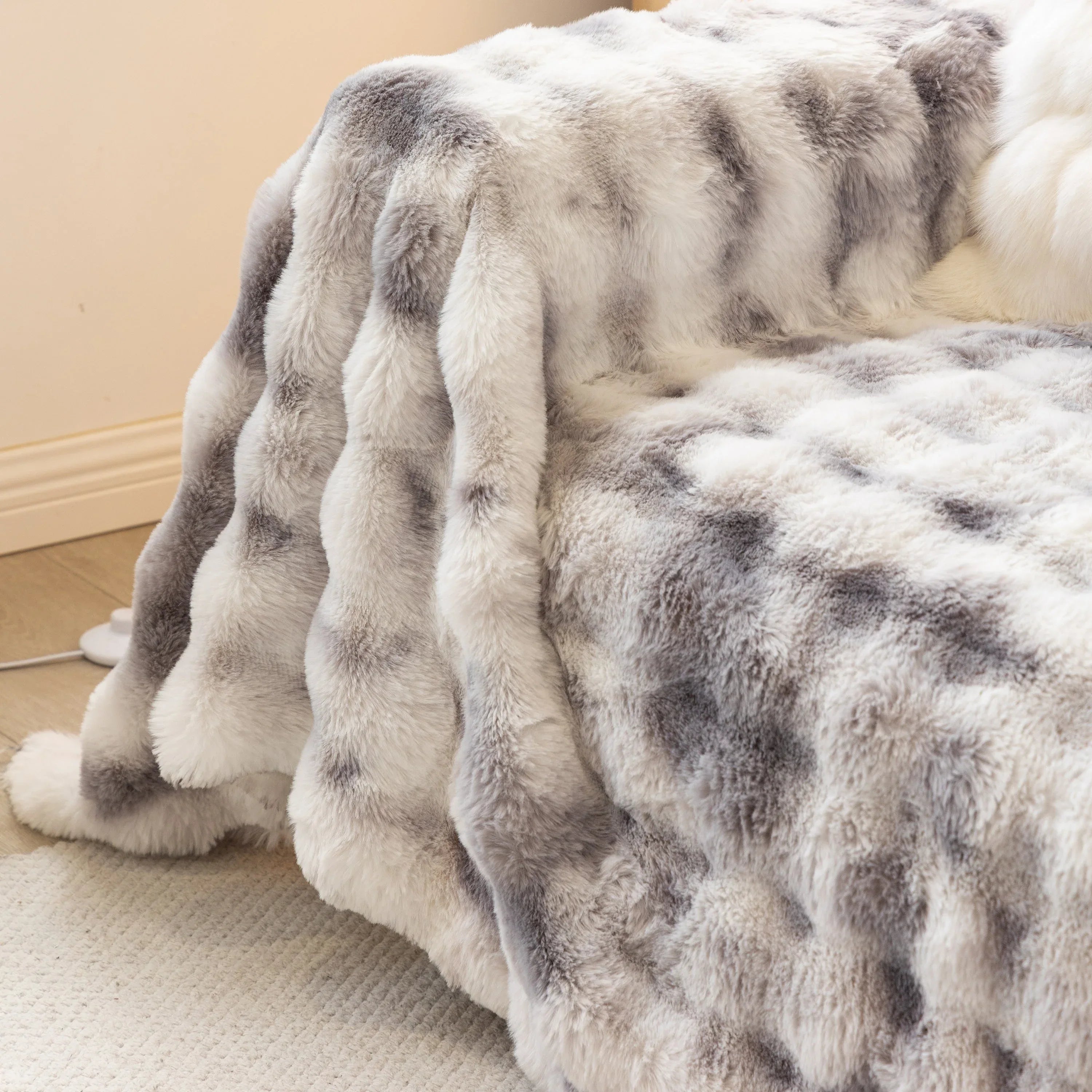 Thick Faux Fur Couch Cover Fluffy Fuzzy Warm Washable Furniture Protector for Kids Pets - TaroTextile