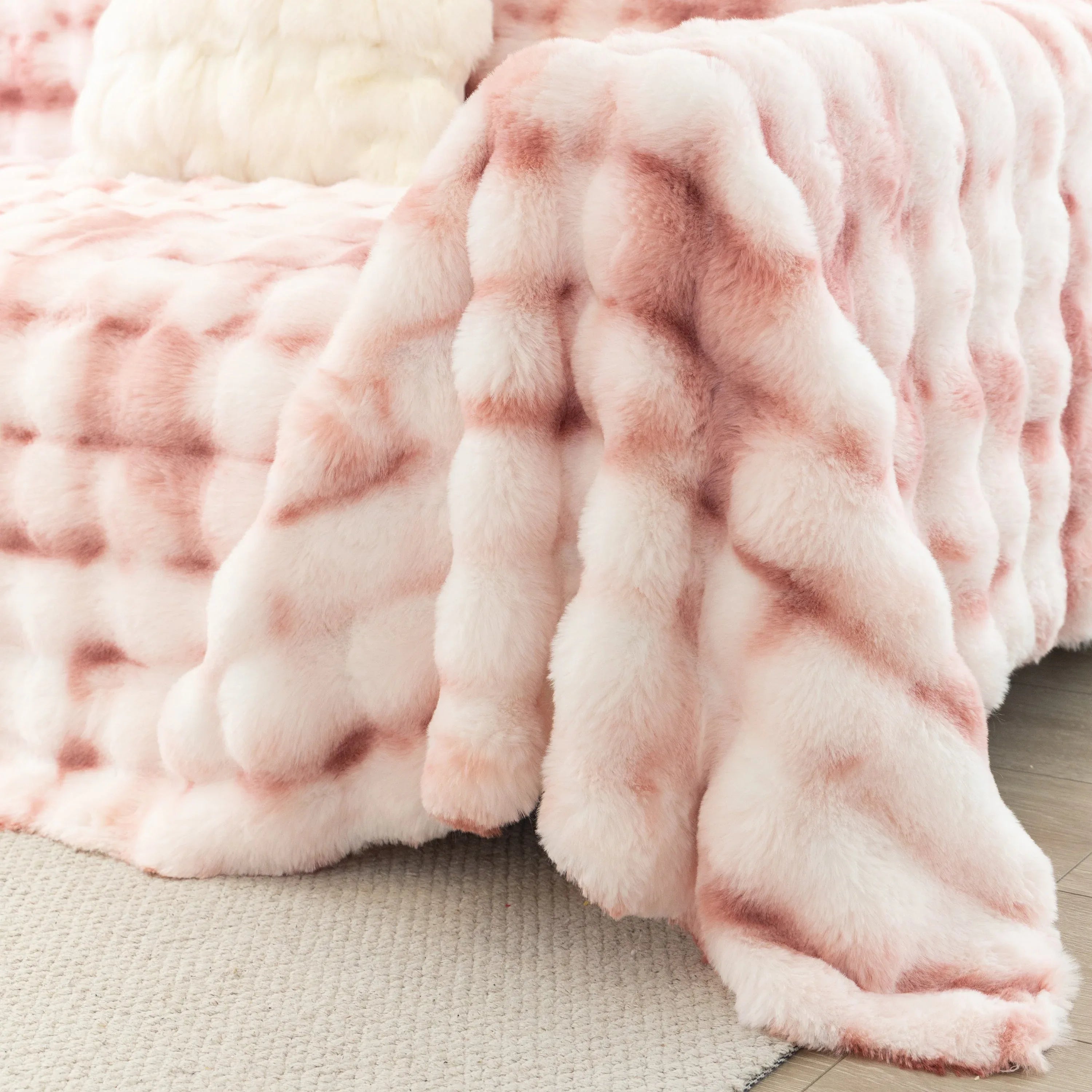 Thick Faux Fur Couch Cover Fluffy Fuzzy Warm Washable Furniture Protector for Kids Pets - TaroTextile