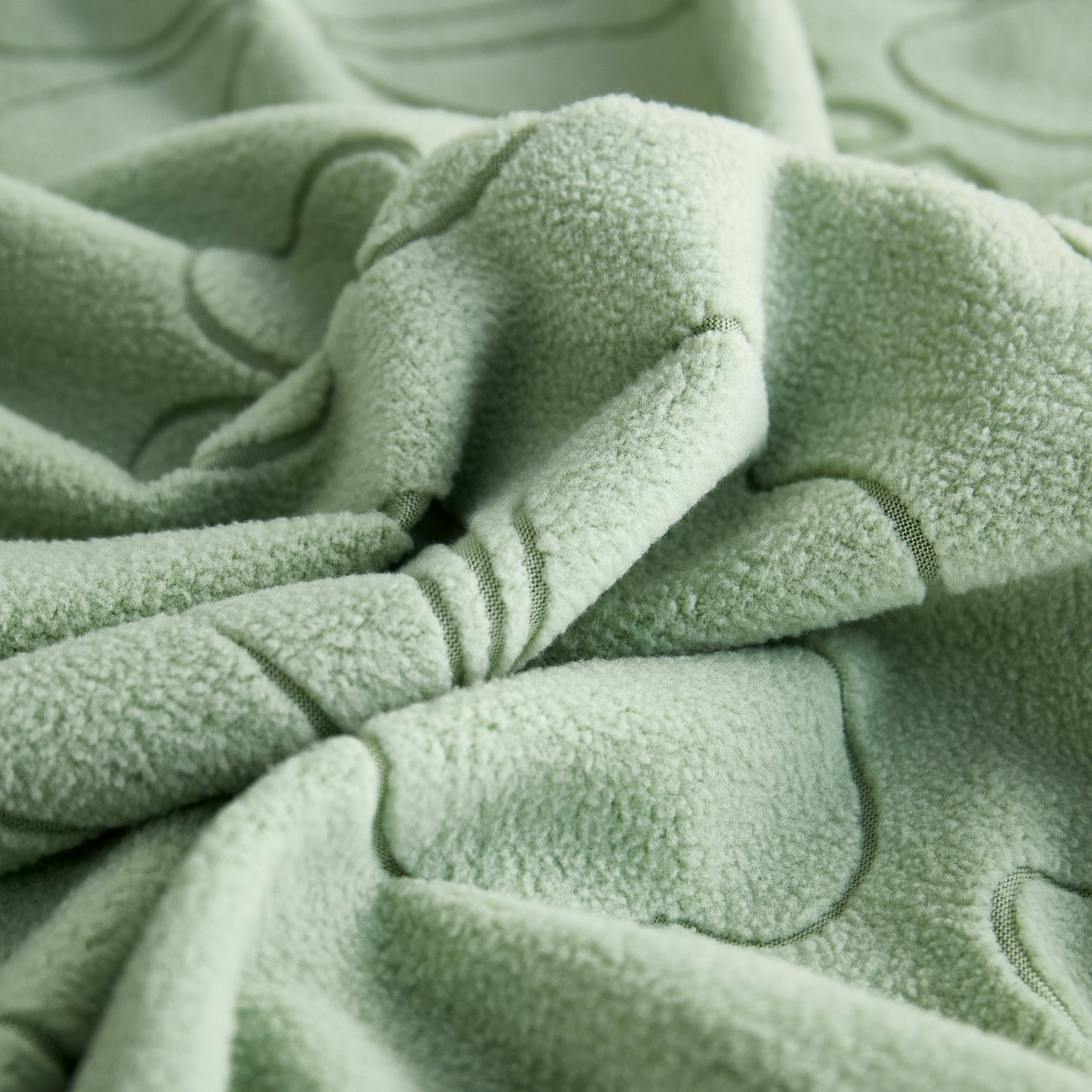 Lucky Clover Slipcover Non-Slip Stretch Jacquard Polar Fleece Sofa Cover for Pets, Cushions, Couches