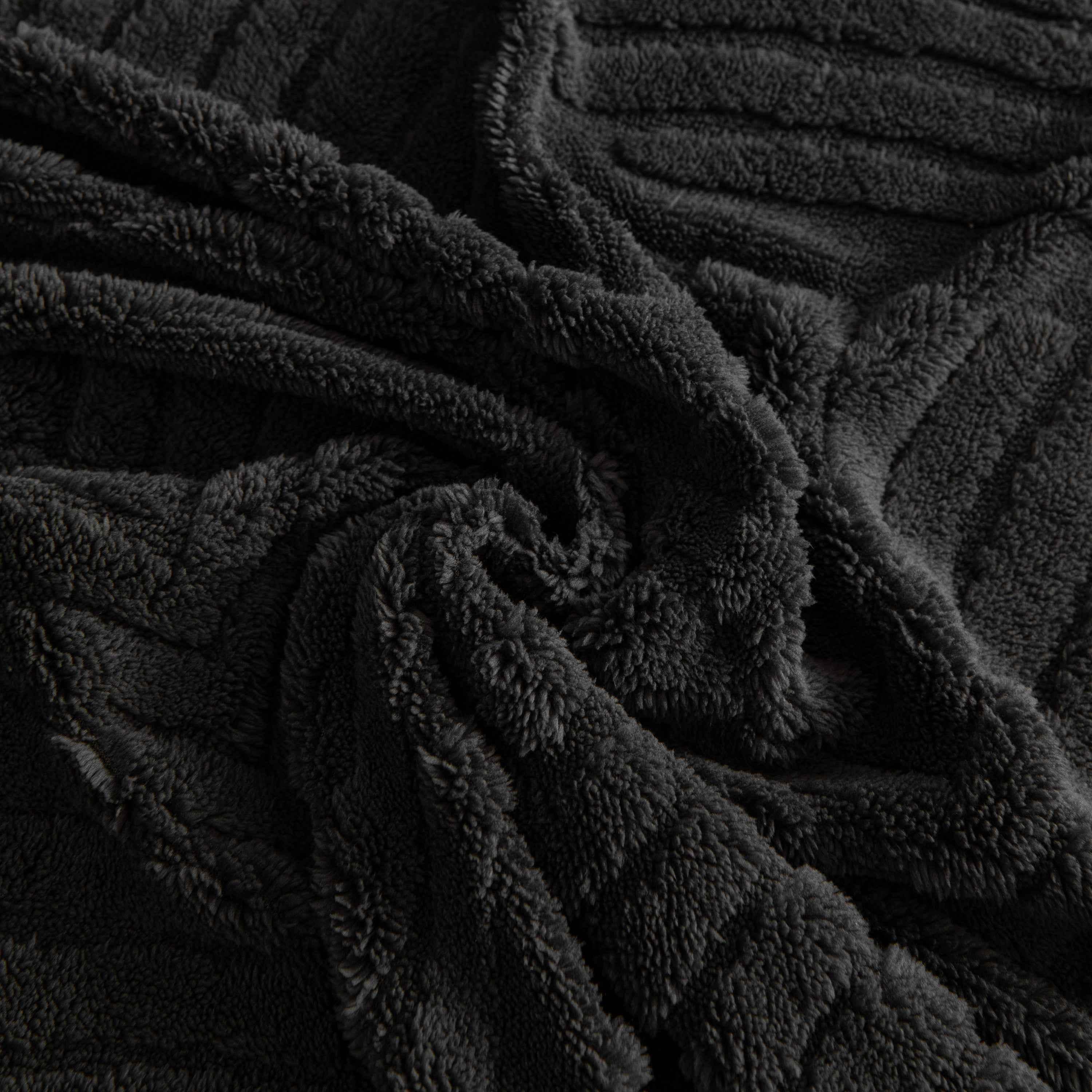 Winter Soft Plush Fleece Sofa Blanket Leaves Jacquard Couch Covers for Couches - TaroTextile