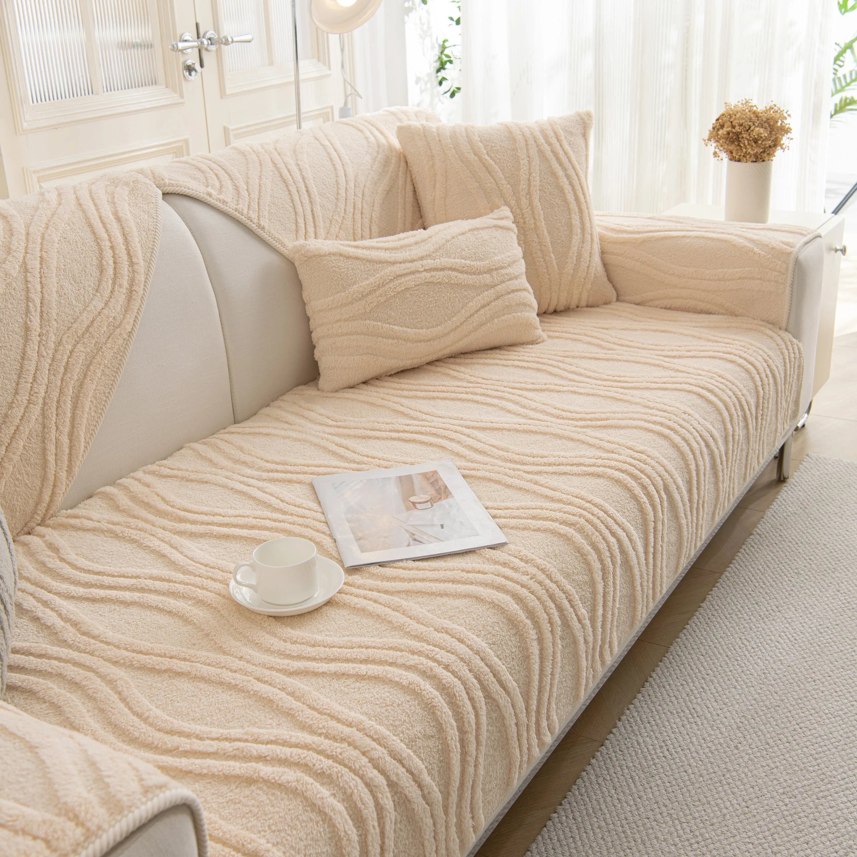 Winter Thickened Non-slip Blanket, Three-Dimensional Embossed Cotton Velvet Sofa Cover - TaroTextile